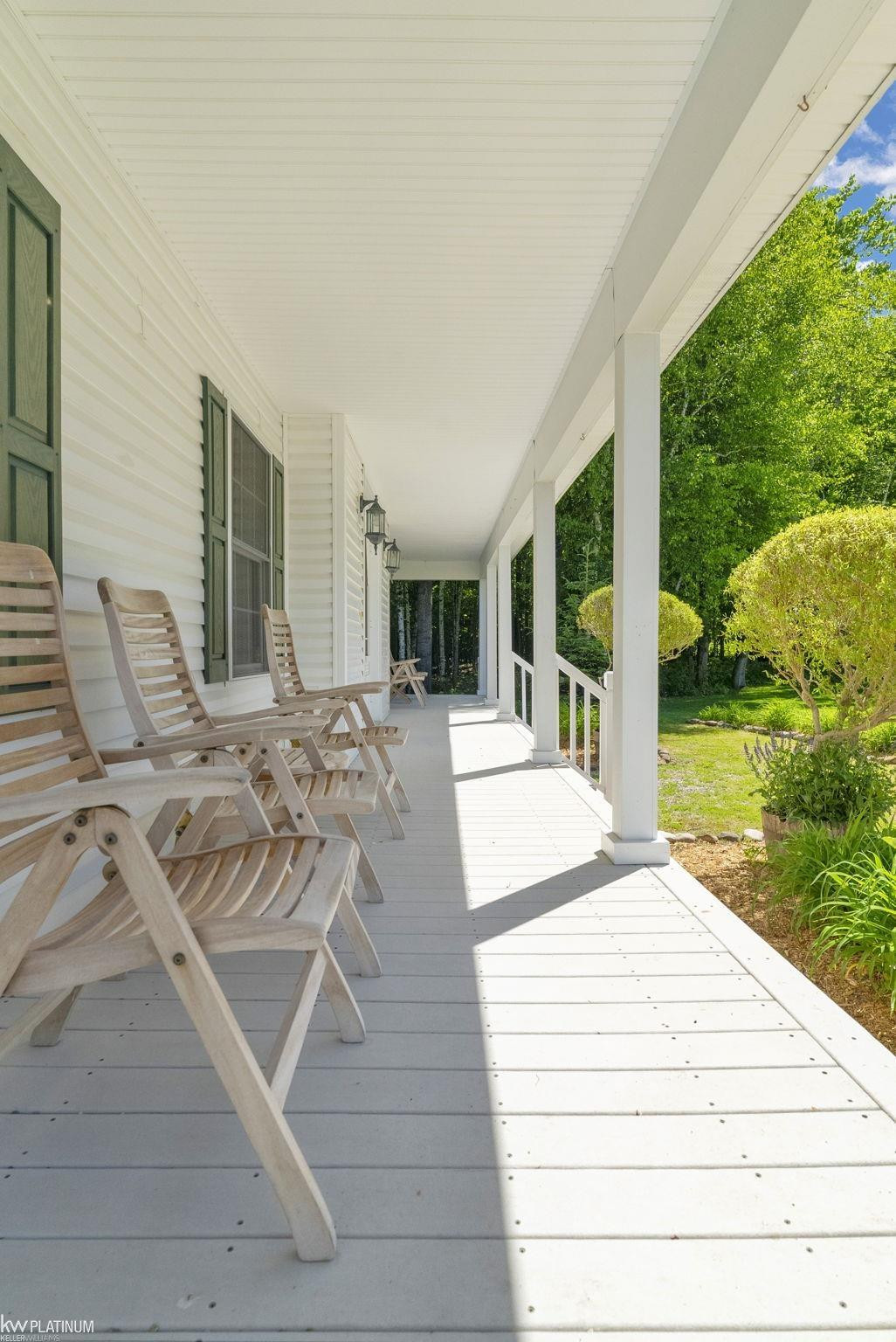 8211 Black River Road, Croswell, MI 48422 — Photo 5