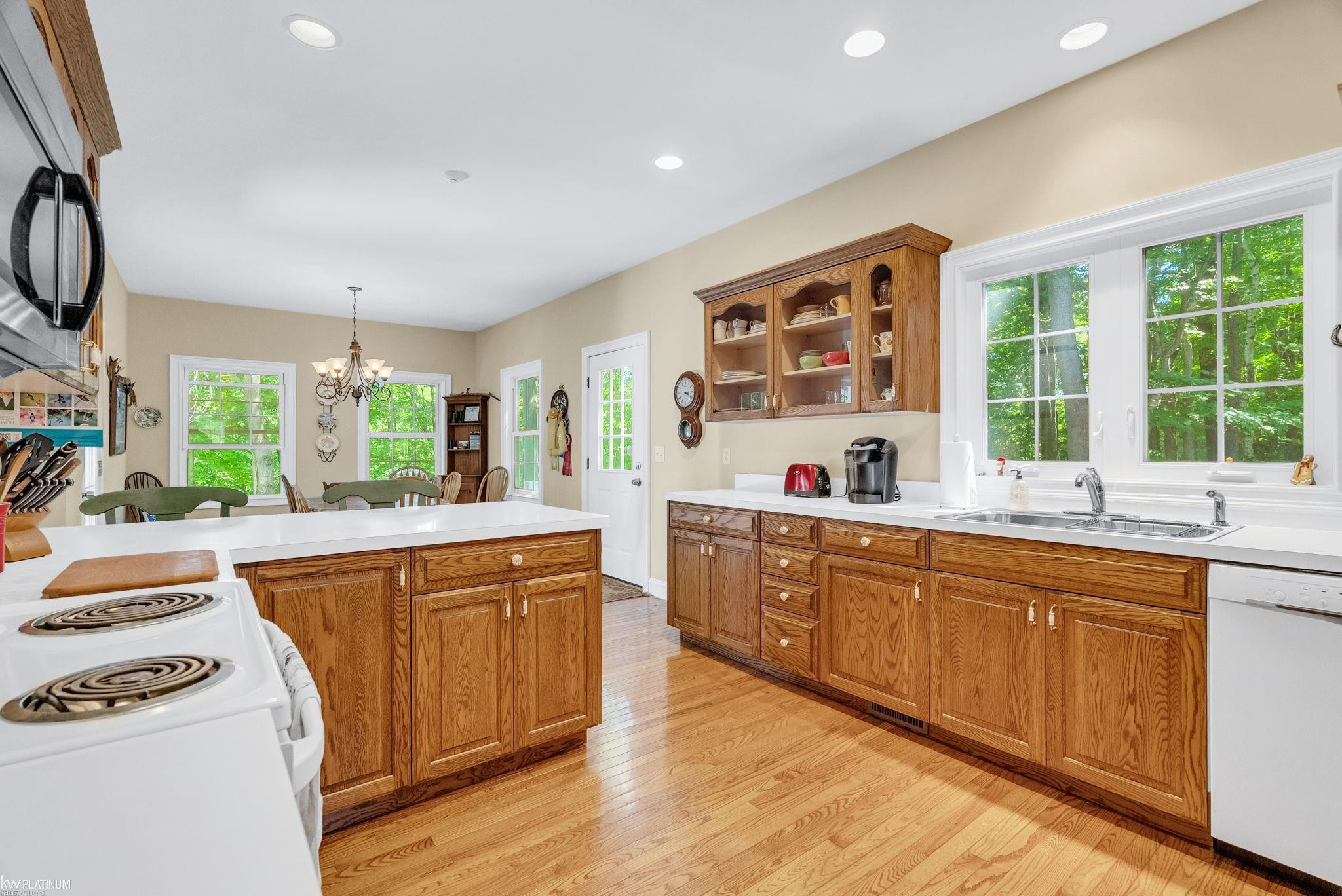 8211 Black River Road, Croswell, MI 48422 — Photo 18