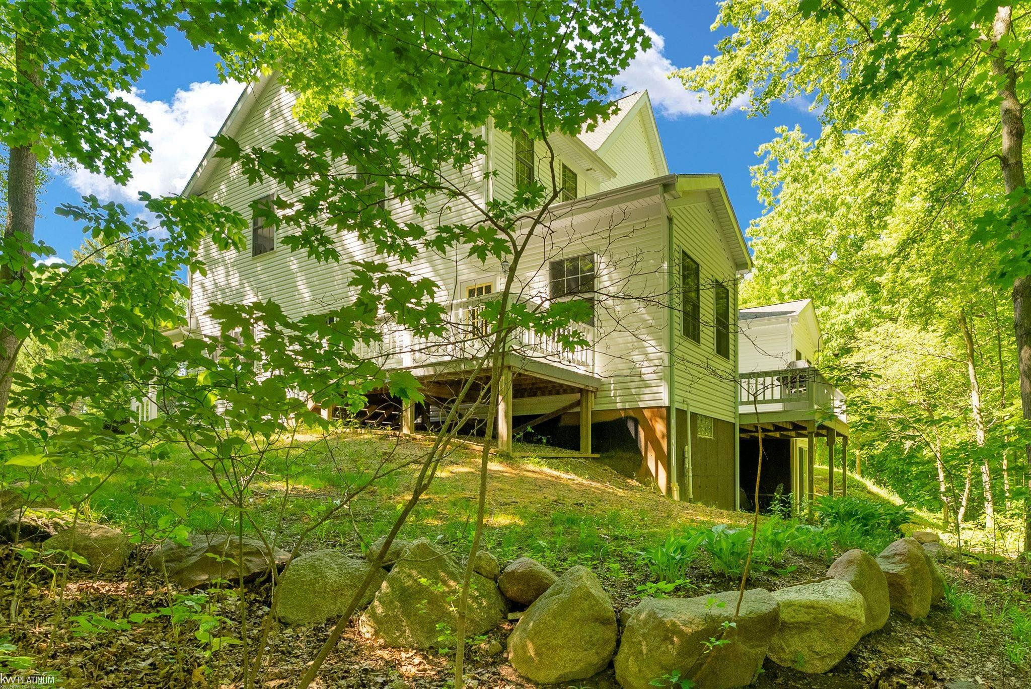8211 Black River Road, Croswell, MI 48422 — Photo 45