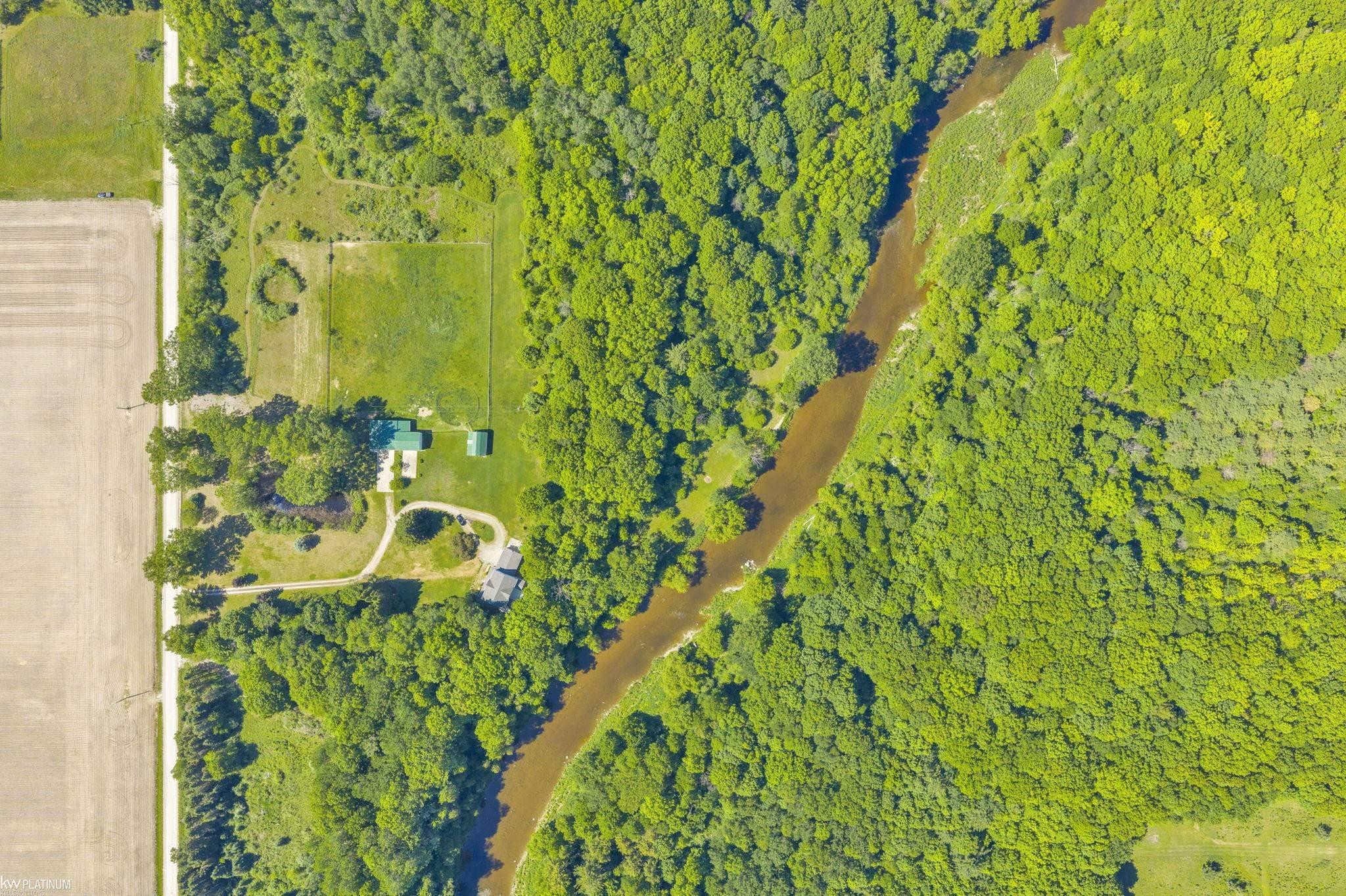 8211 Black River Road, Croswell, MI 48422 — Photo 58