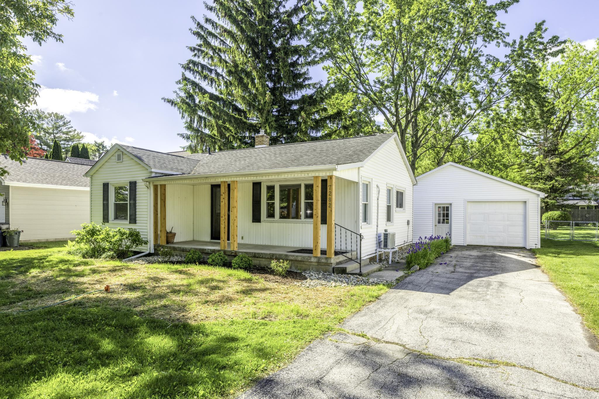7282 Hubbard Street, Lexington, MI 48450