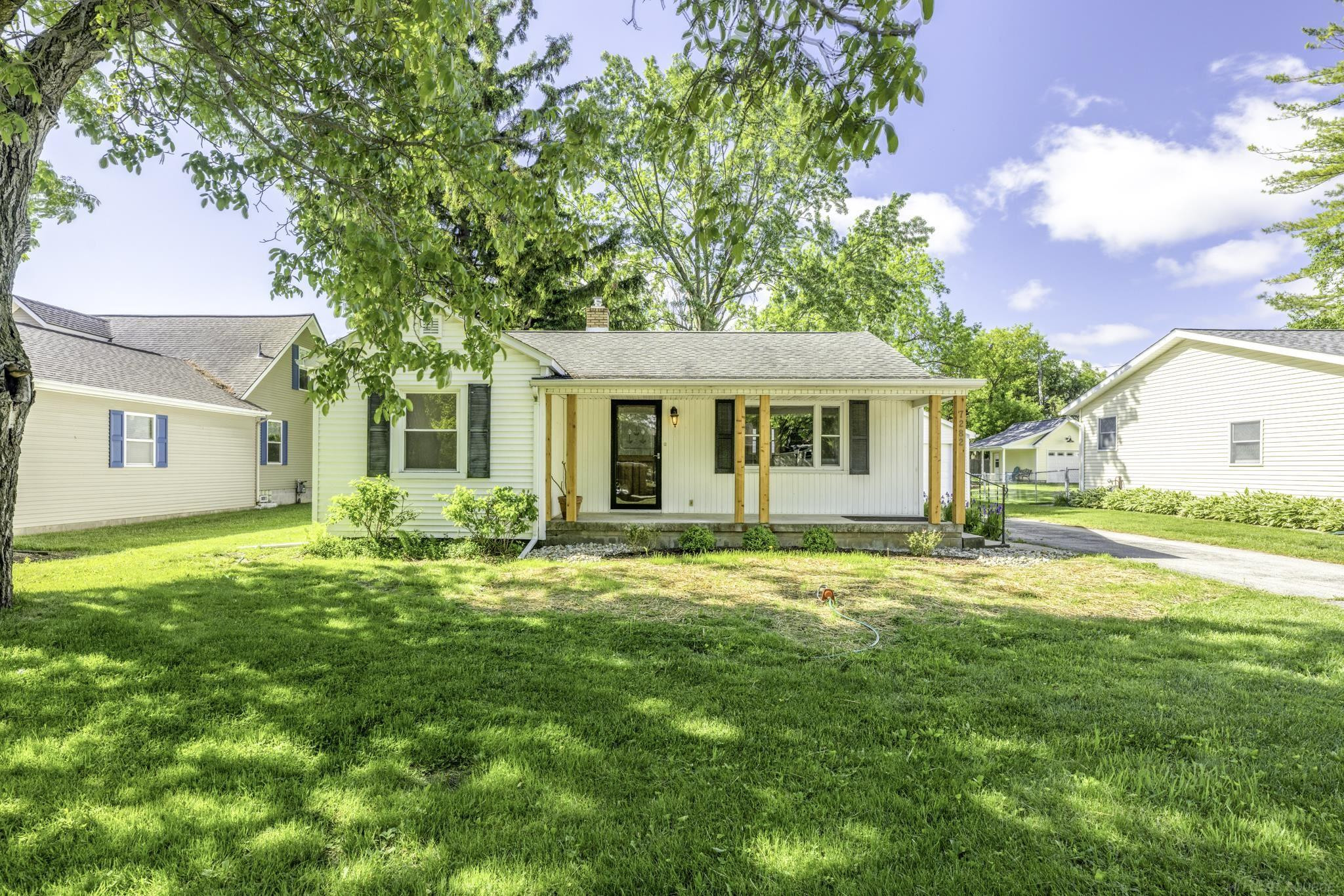 7282 Hubbard Street, Lexington, MI 48450 — Photo 2