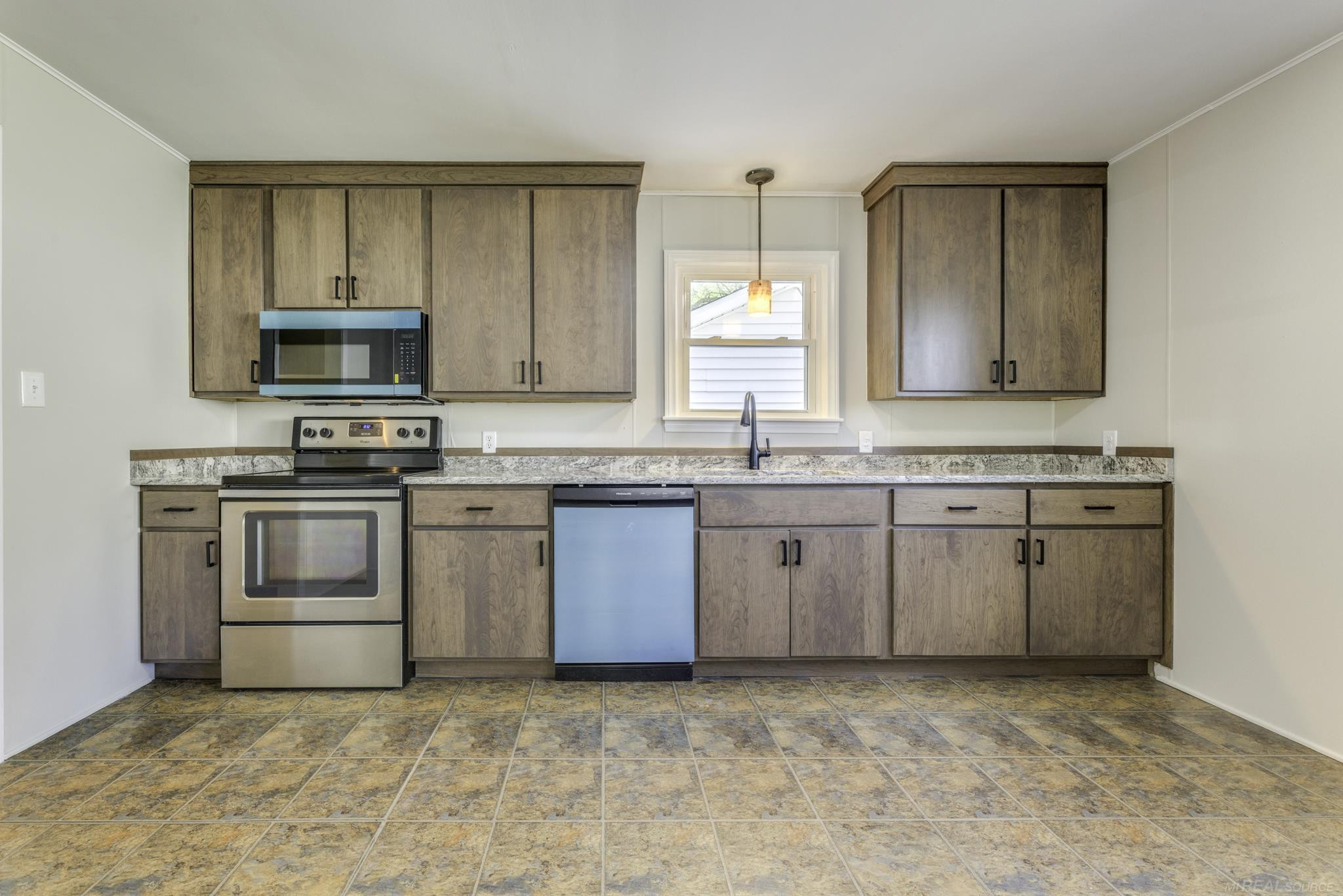 7282 Hubbard Street, Lexington, MI 48450 — Photo 5