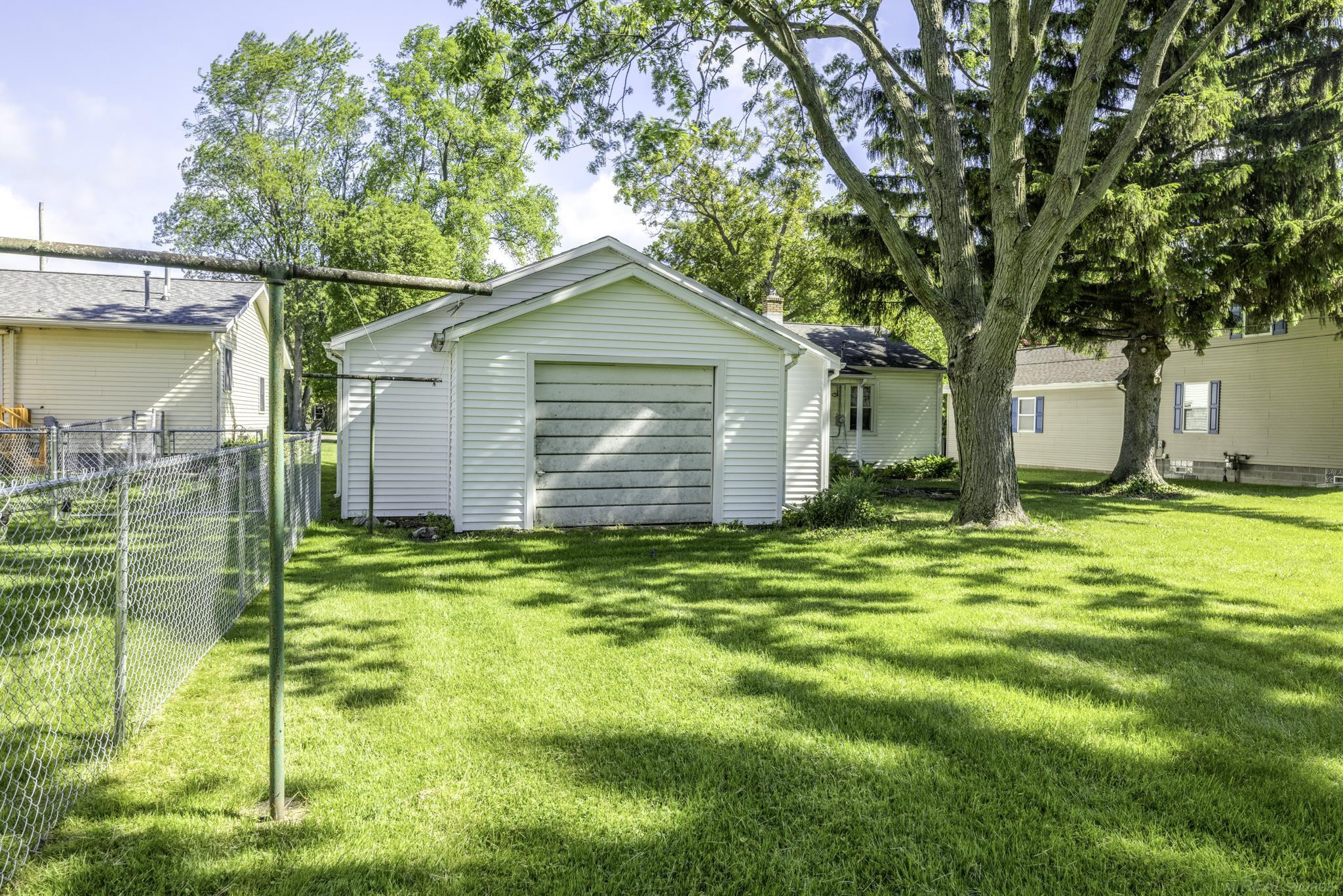 7282 Hubbard Street, Lexington, MI 48450 — Photo 17