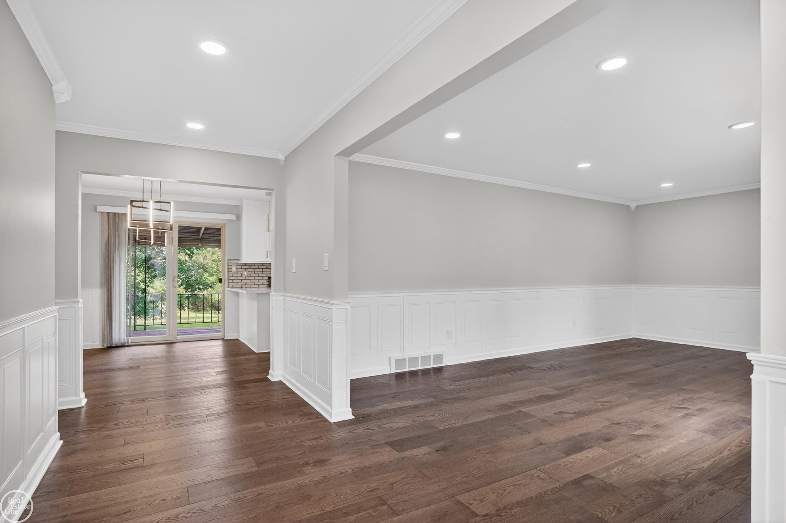 8650 Sandy Crest Drive, White Lake, MI — Photo 5