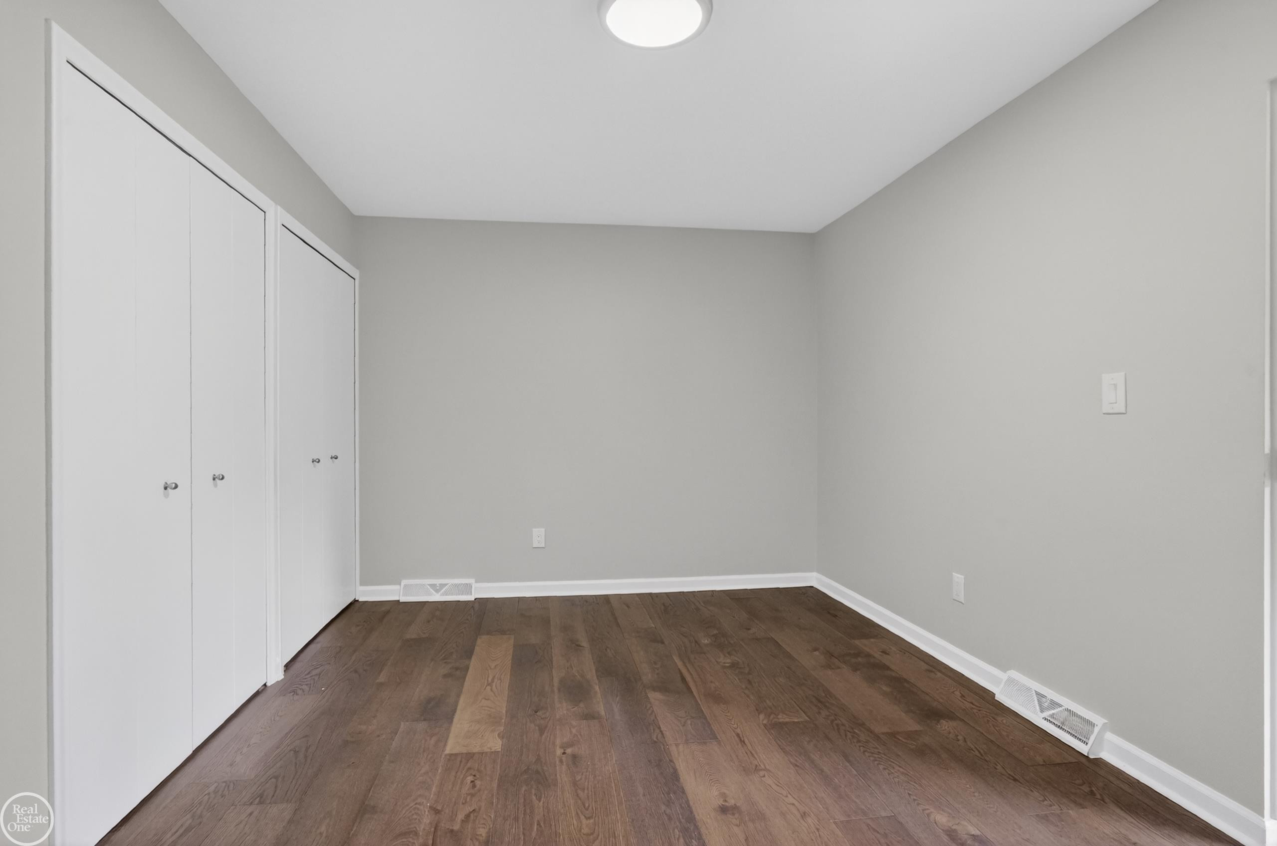 8650 Sandy Crest Drive, White Lake, MI — Photo 14