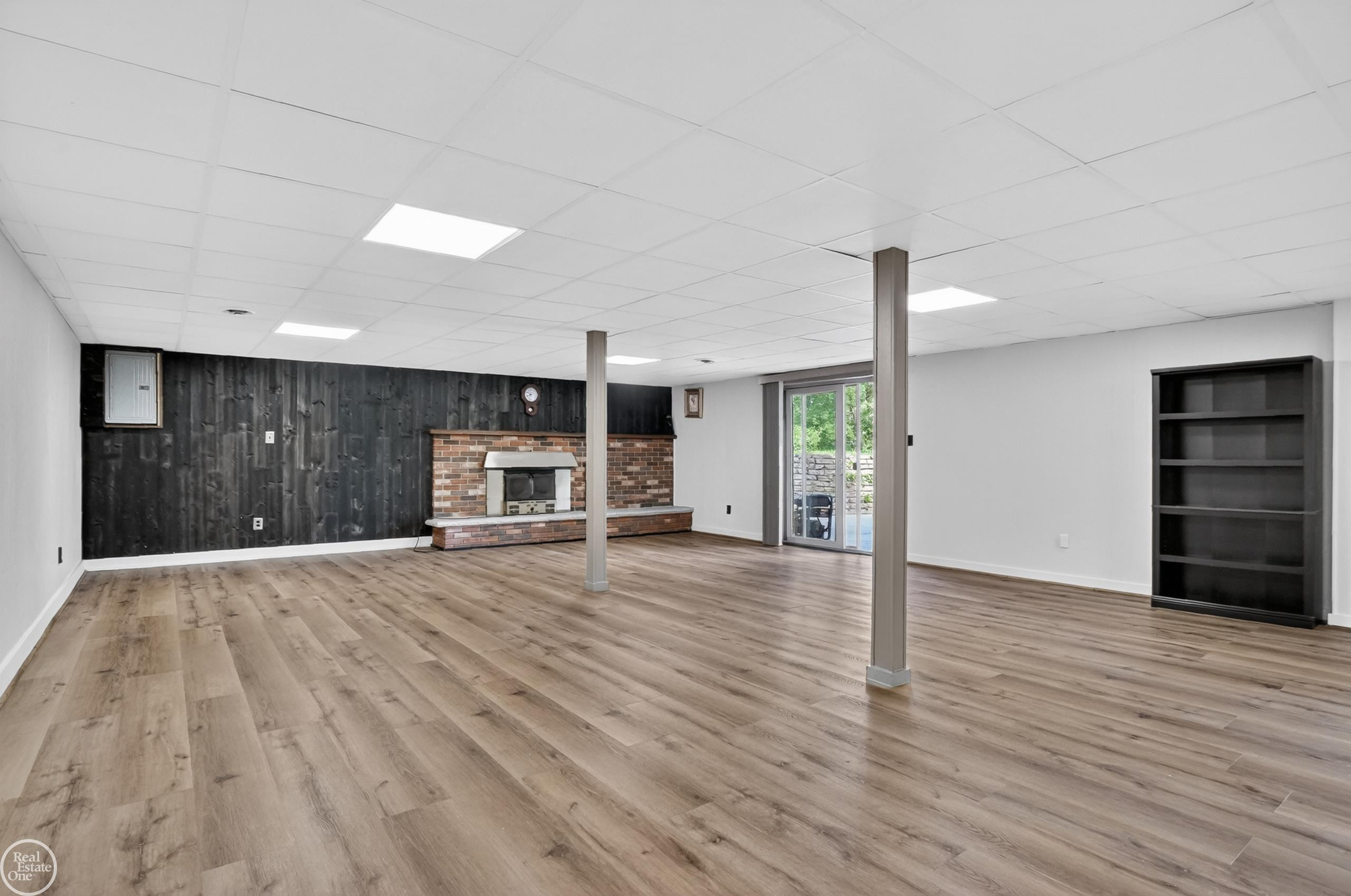 8650 Sandy Crest Drive, White Lake, MI — Photo 17