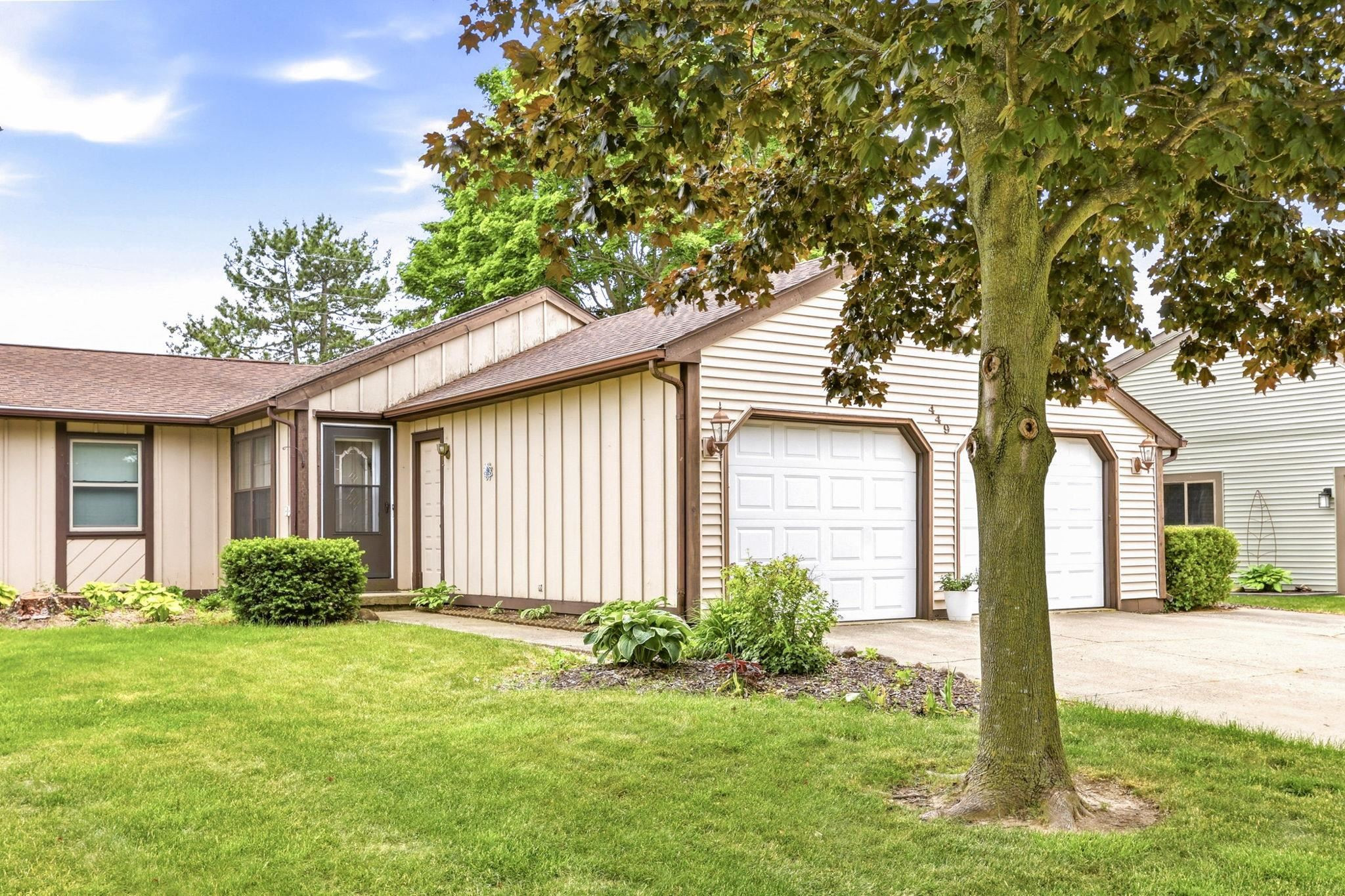 449 Zehnder Drive, Frankenmuth, MI 48734 — Photo 2