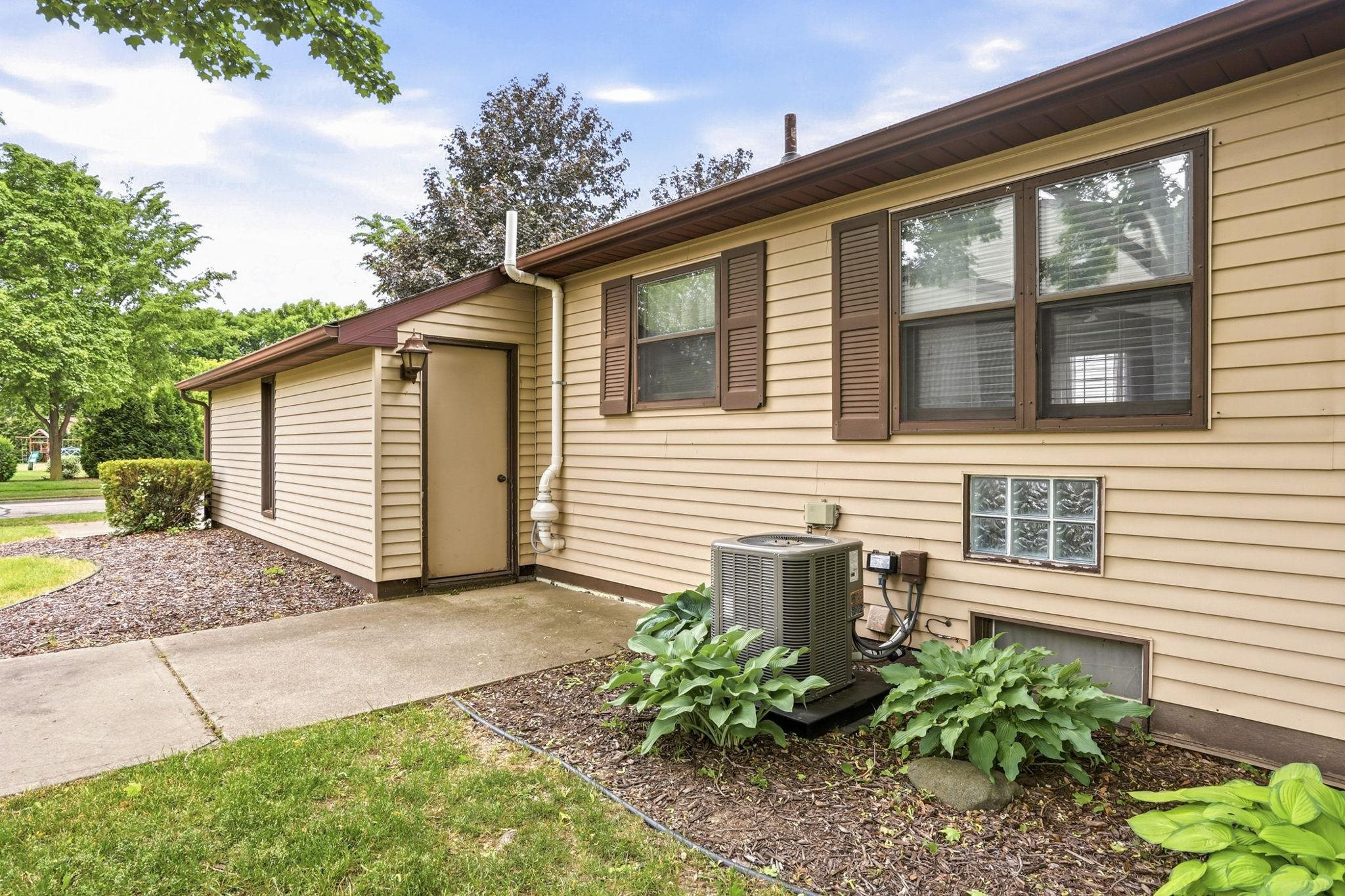 449 Zehnder Drive, Frankenmuth, MI 48734 — Photo 29