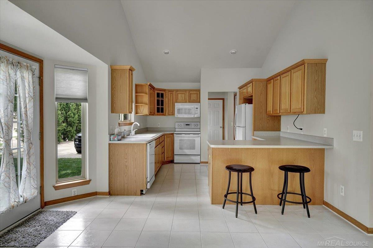 15634 Corso Drive, Clinton Twp, MI 48035 — Photo 9