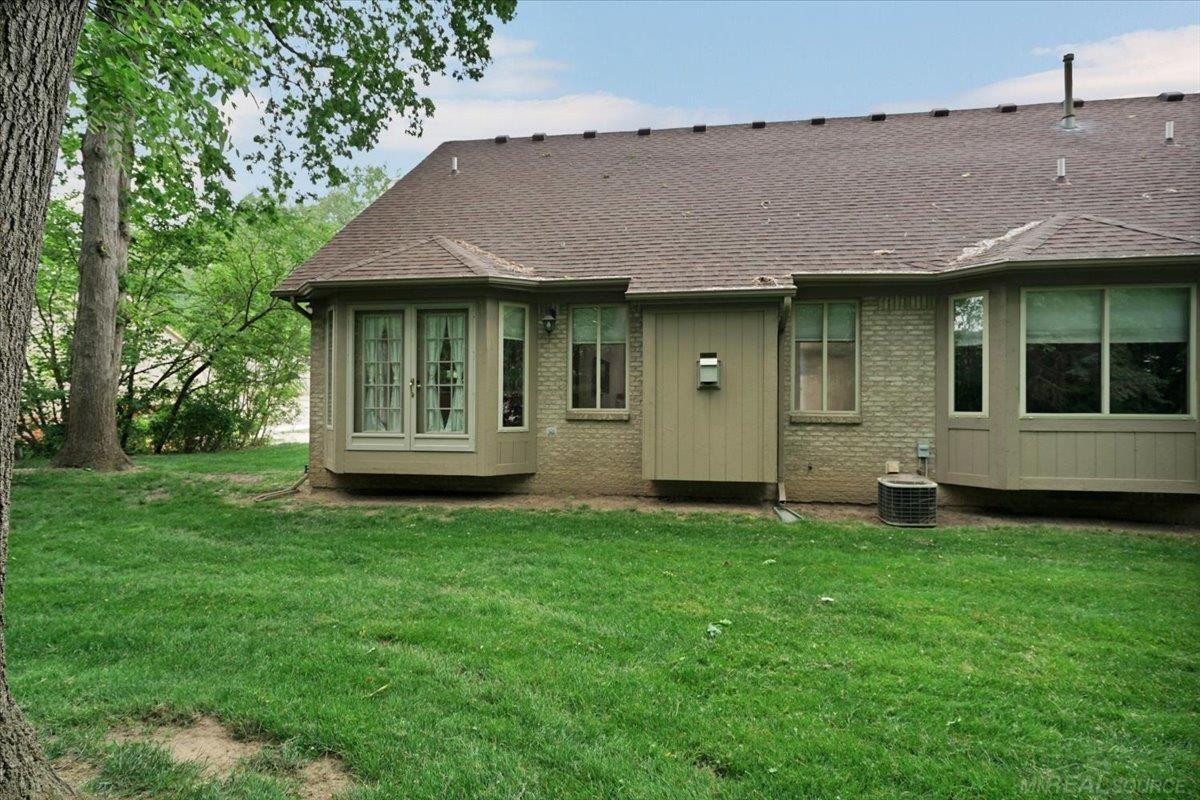 15634 Corso Drive, Clinton Twp, MI 48035 — Photo 29