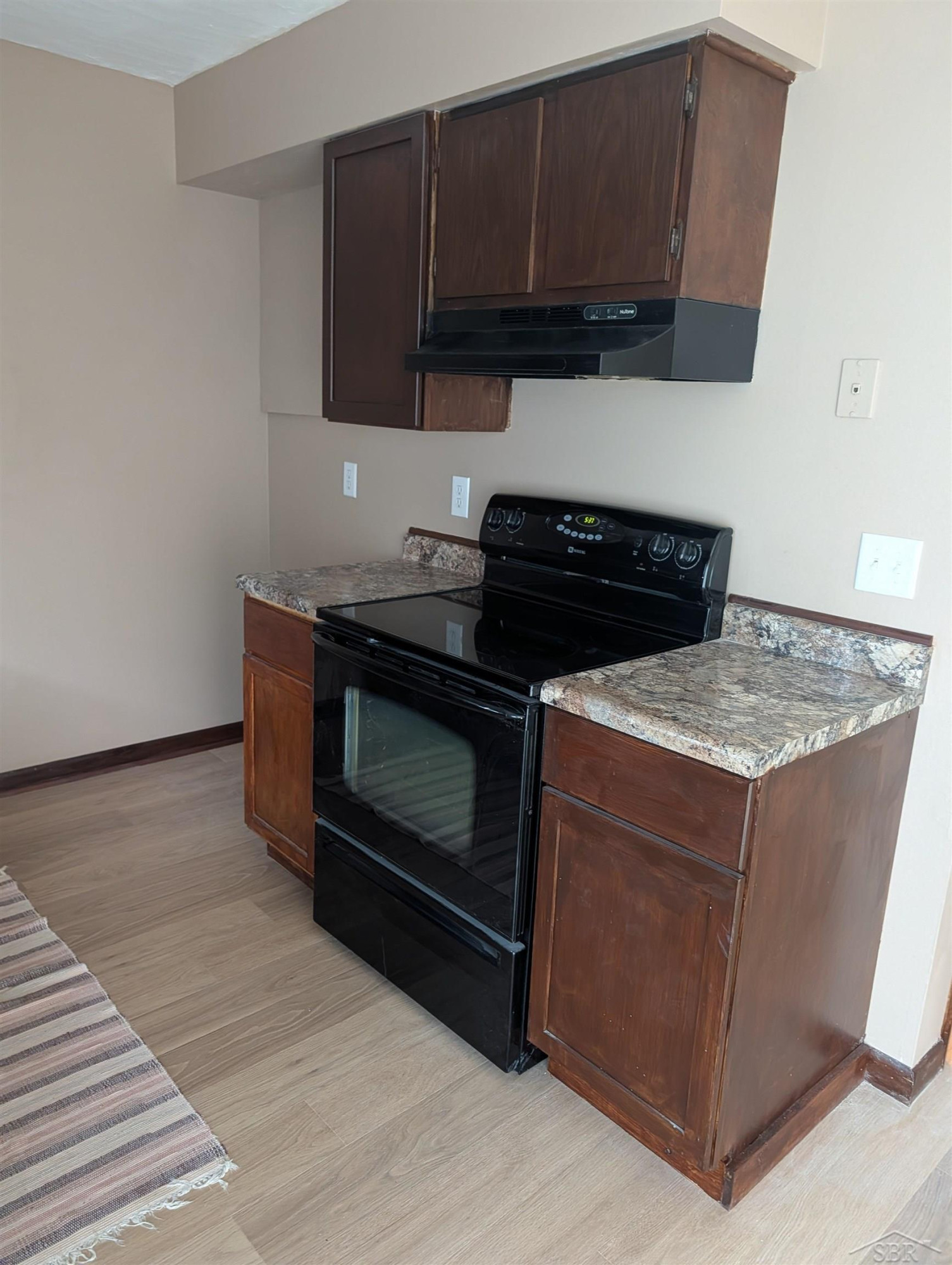 811 N Fayette Street, 813, Saginaw, MI 48602 — Photo 7