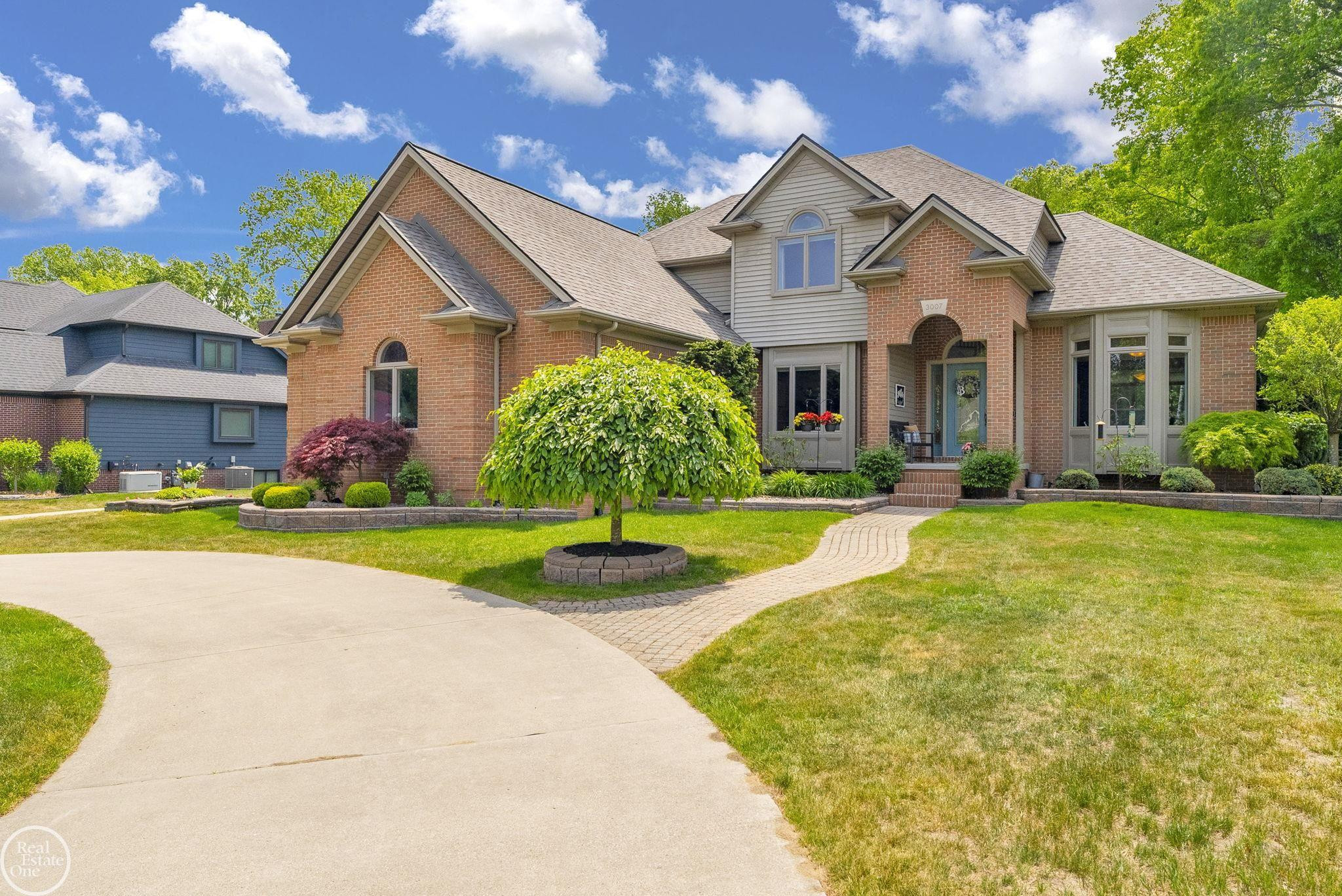 3007 Shorewood Boulevard, MI 48059 — Photo 3