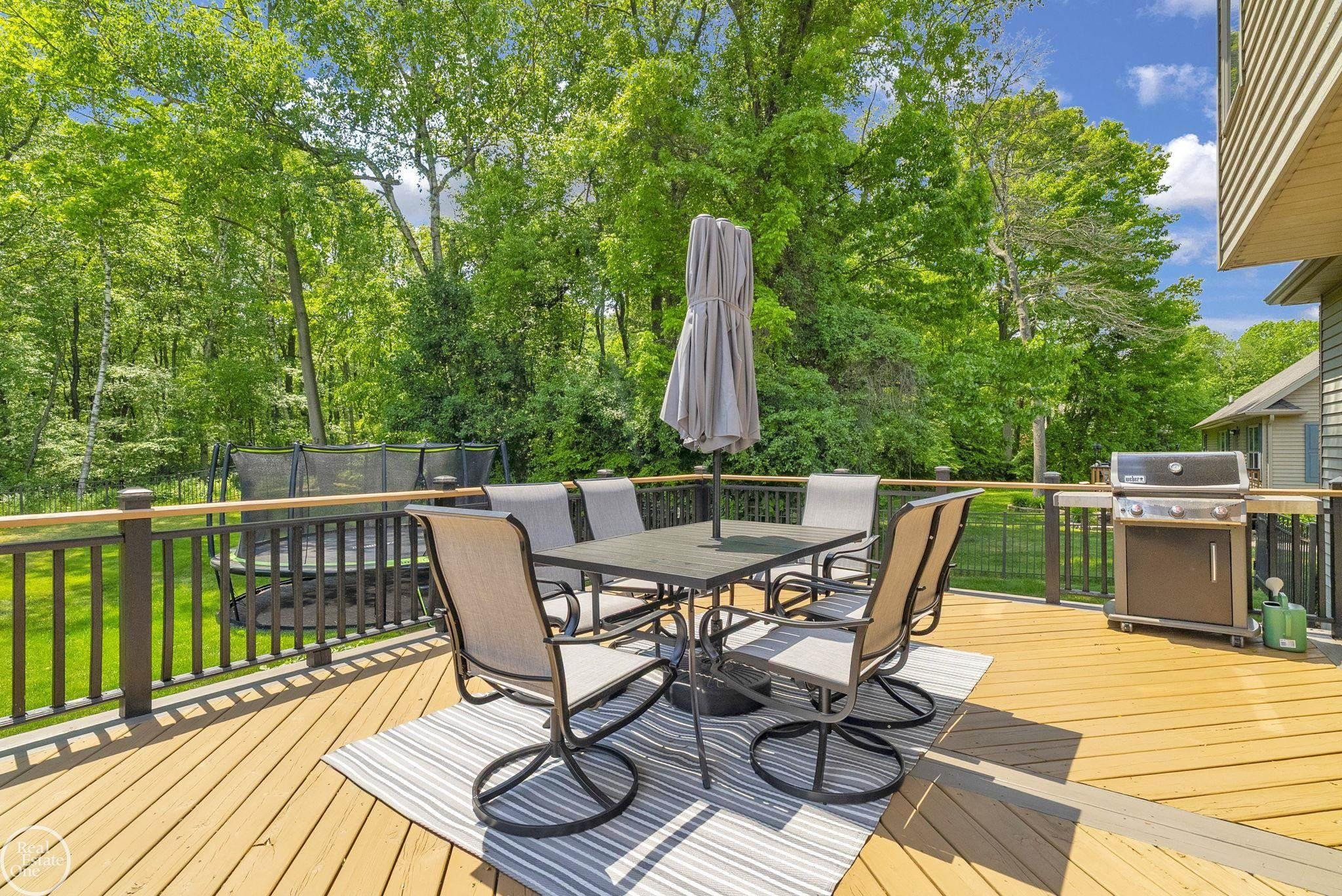 3007 Shorewood Boulevard, MI 48059 — Photo 13