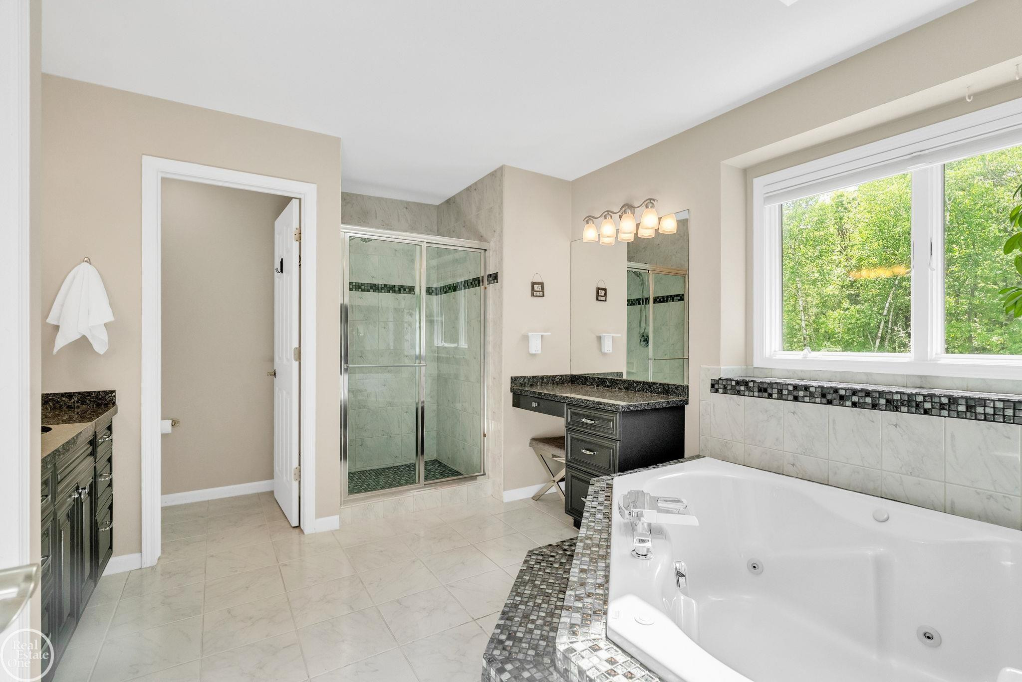 3007 Shorewood Boulevard, MI 48059 — Photo 49