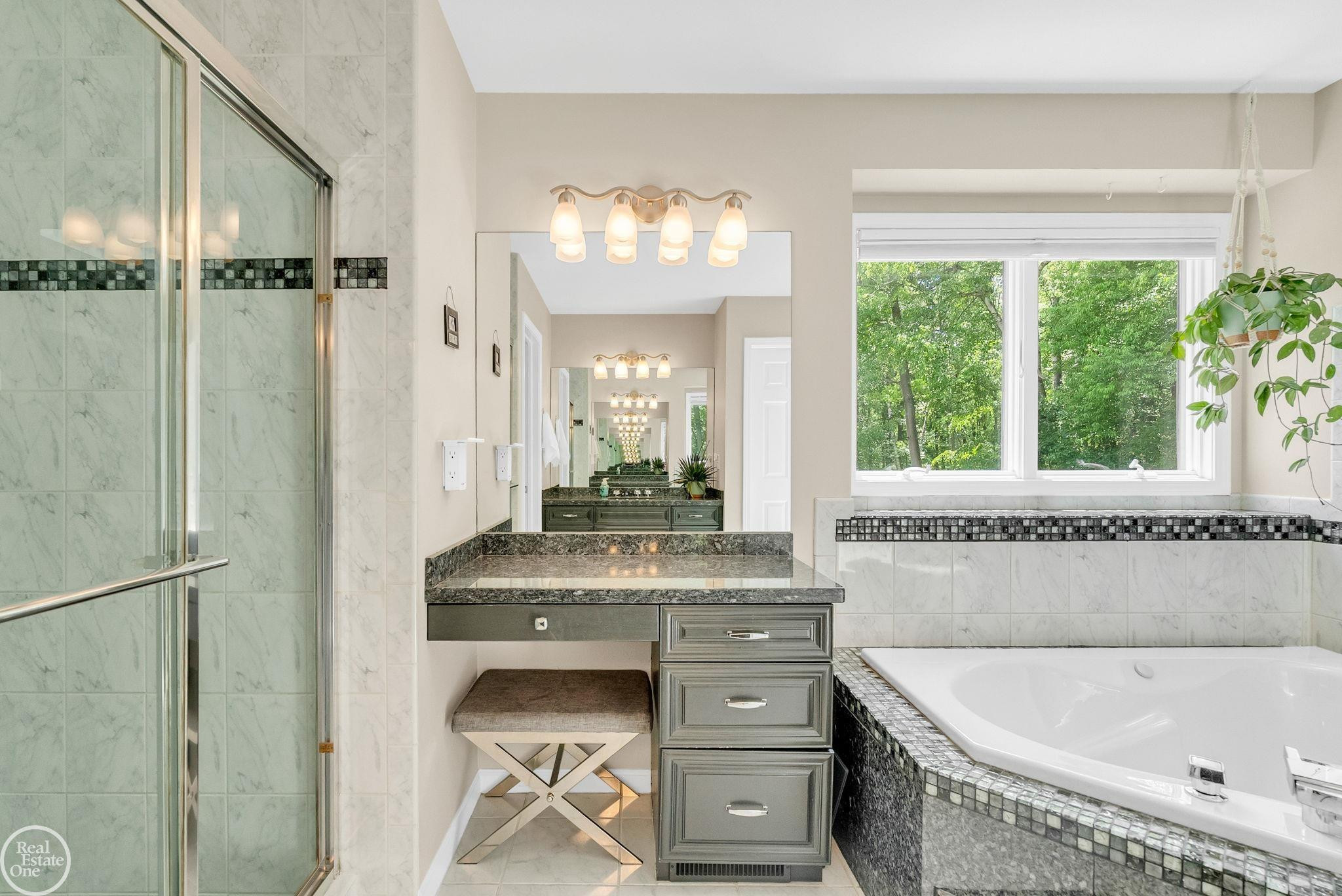 3007 Shorewood Boulevard, MI 48059 — Photo 51