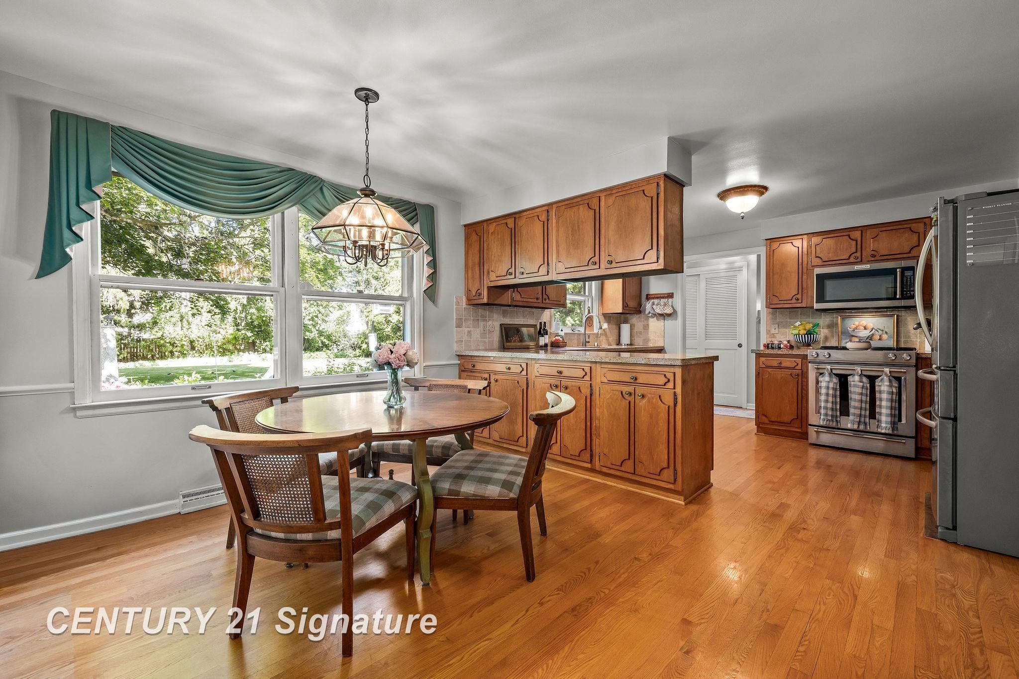 358 Somerset Road, Saginaw, MI 48638 — Photo 6