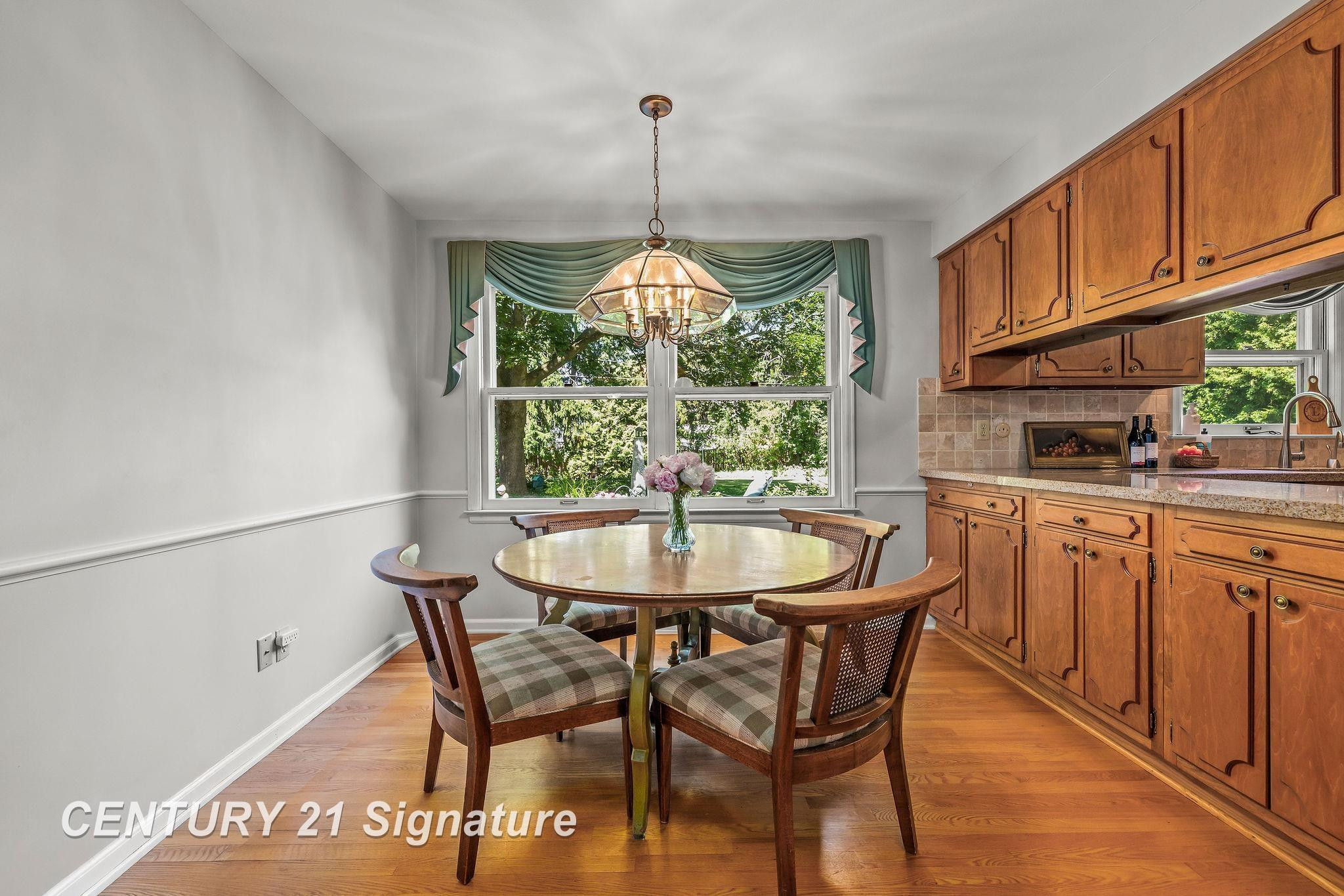 358 Somerset Road, Saginaw, MI 48638 — Photo 7
