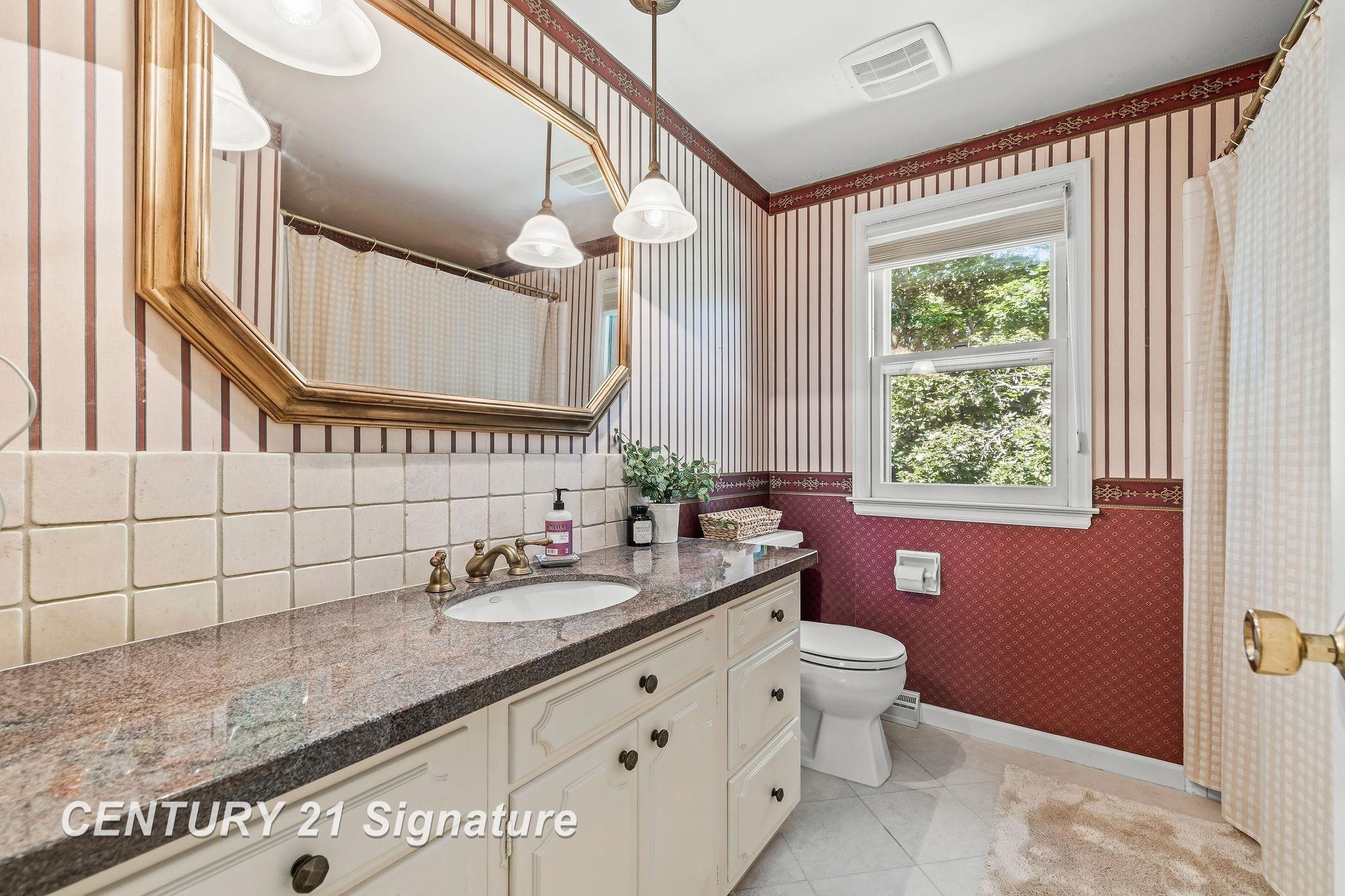 358 Somerset Road, Saginaw, MI 48638 — Photo 26