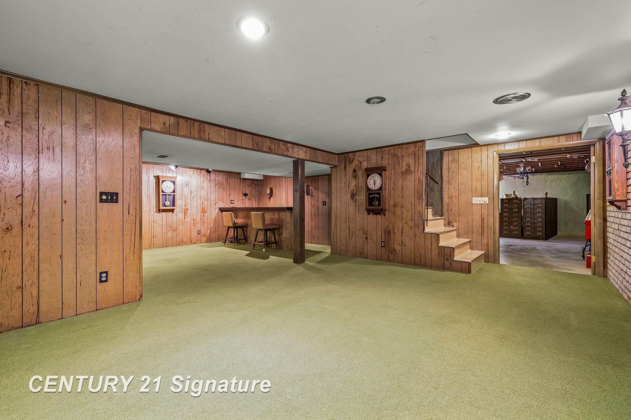 358 Somerset Road, Saginaw, MI 48638 — Photo 28