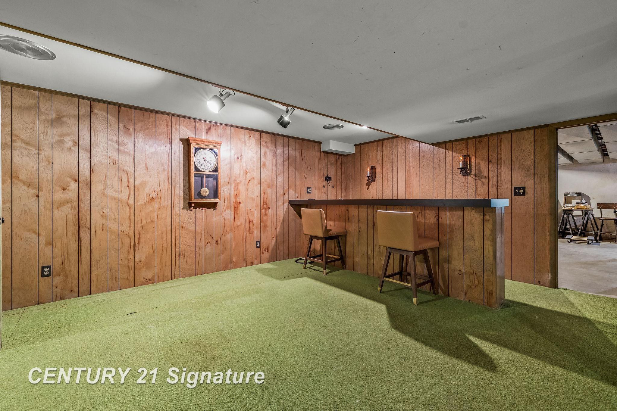 358 Somerset Road, Saginaw, MI 48638 — Photo 30