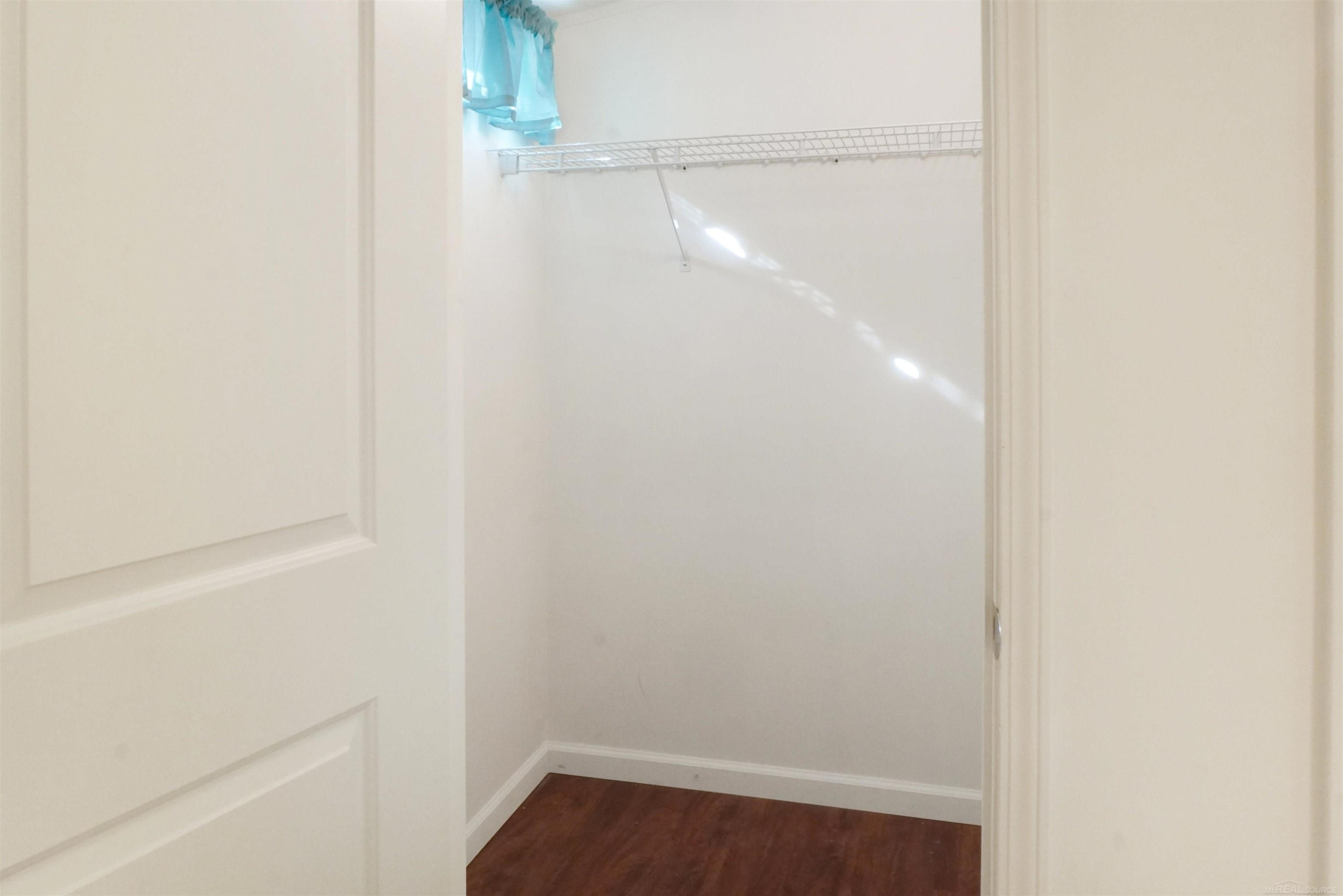 1832 Manchester Drive, Lapeer, MI 48446 — Photo 13