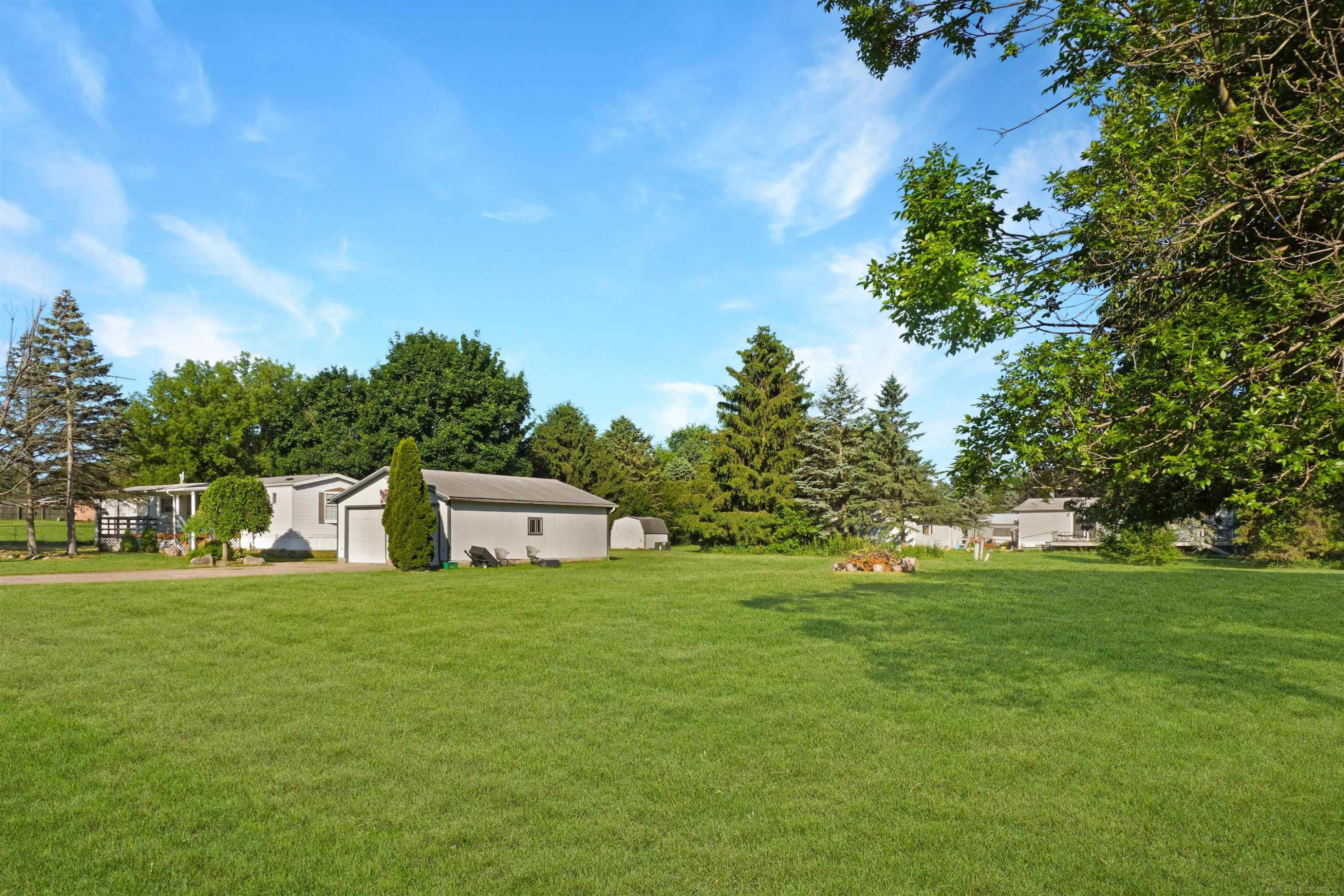 1832 Manchester Drive, Lapeer, MI 48446 — Photo 22