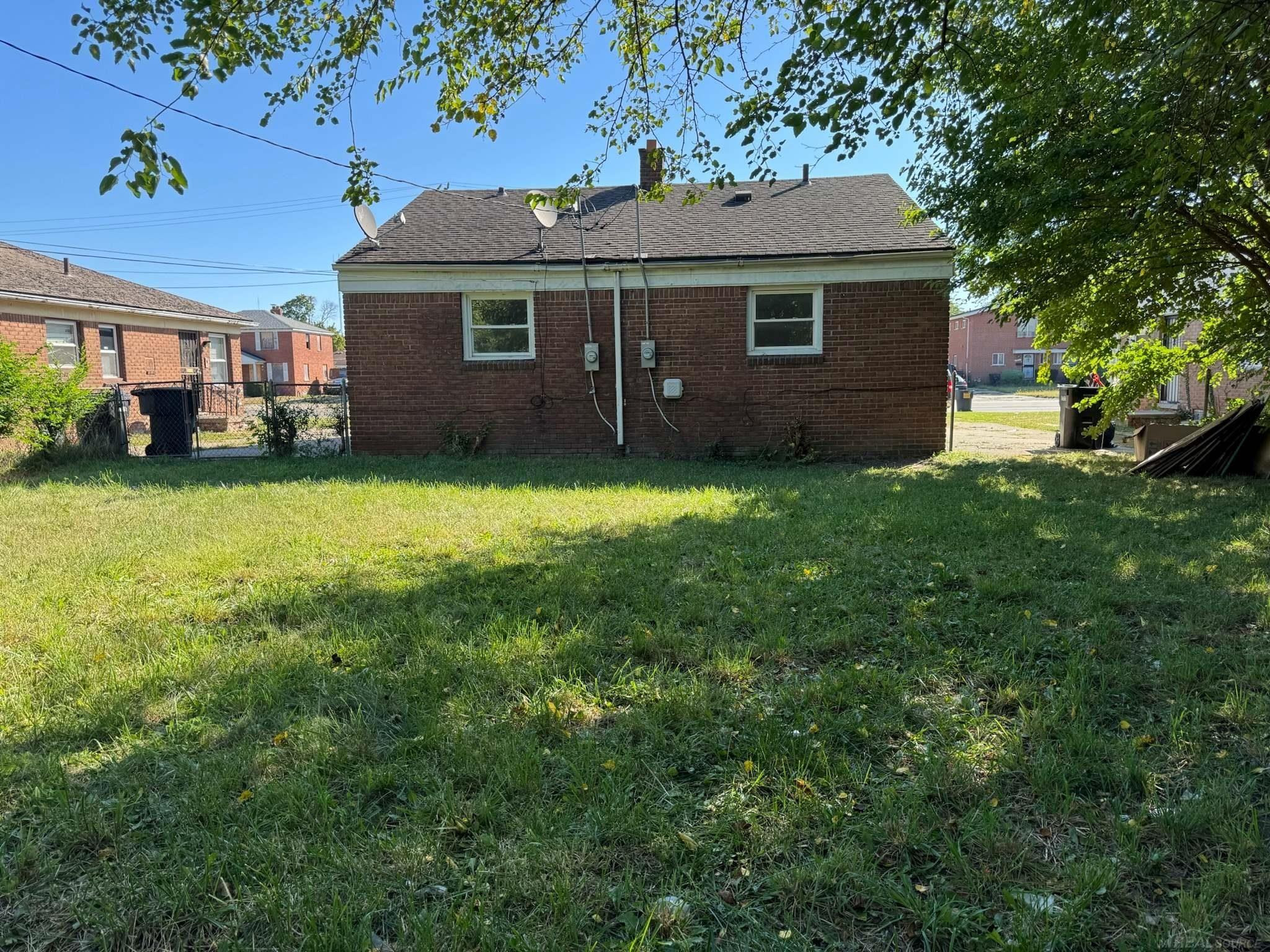 19961 Greenfield Road, Detroit, MI 48235 — Photo 10