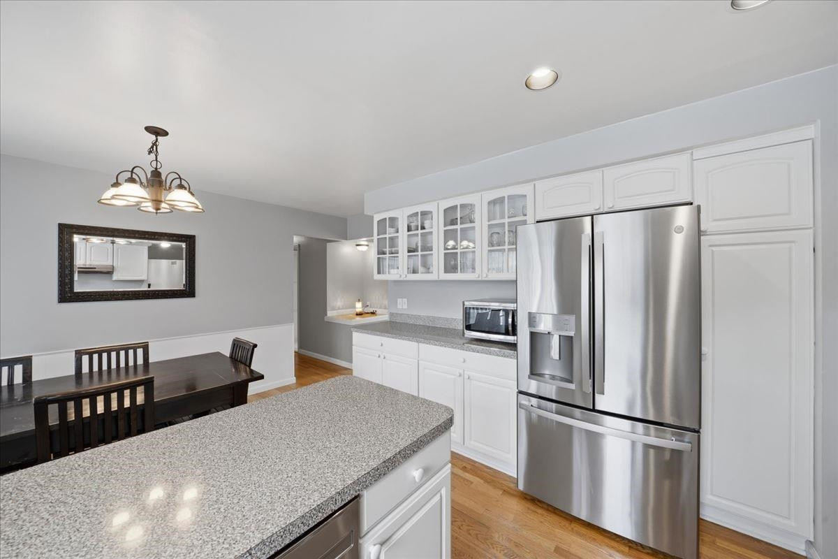 5191 Saint Richard Drive, Utica, MI 48316 — Photo 7