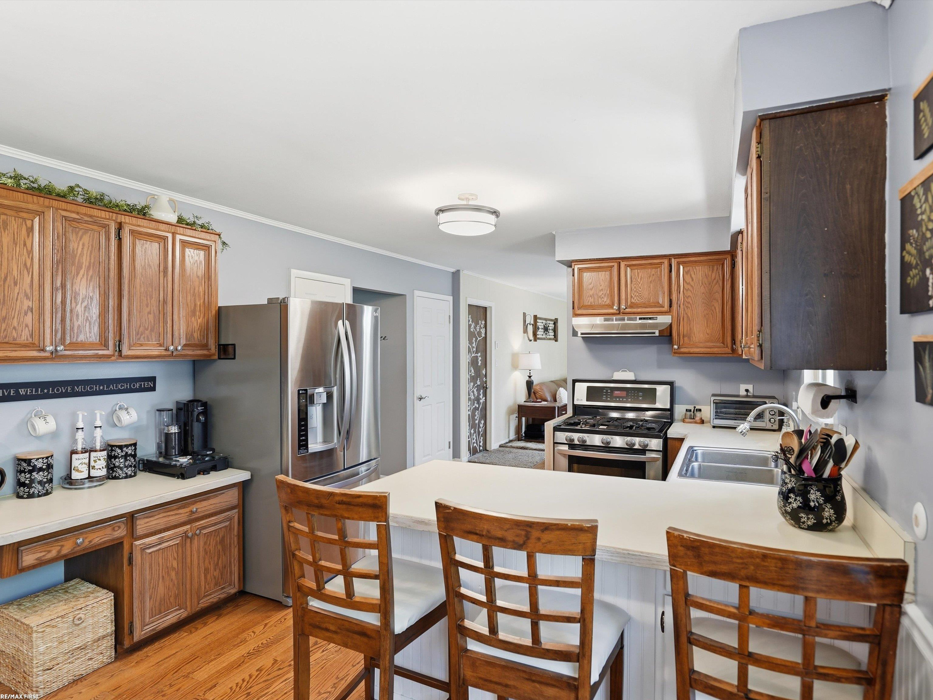 4112 Thorney Drive, Utica, MI 48316 — Photo 15