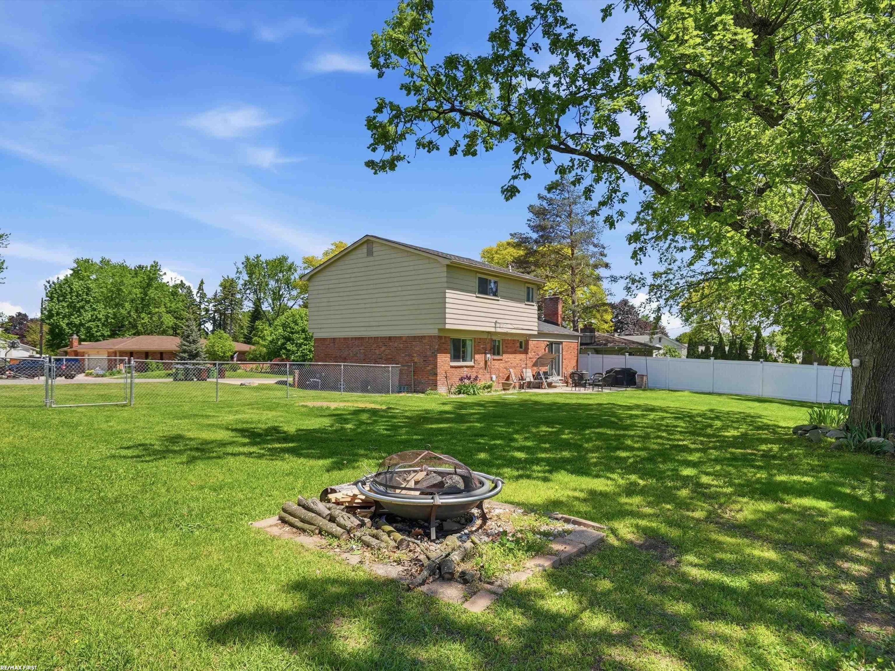 4112 Thorney Drive, Utica, MI 48316 — Photo 39