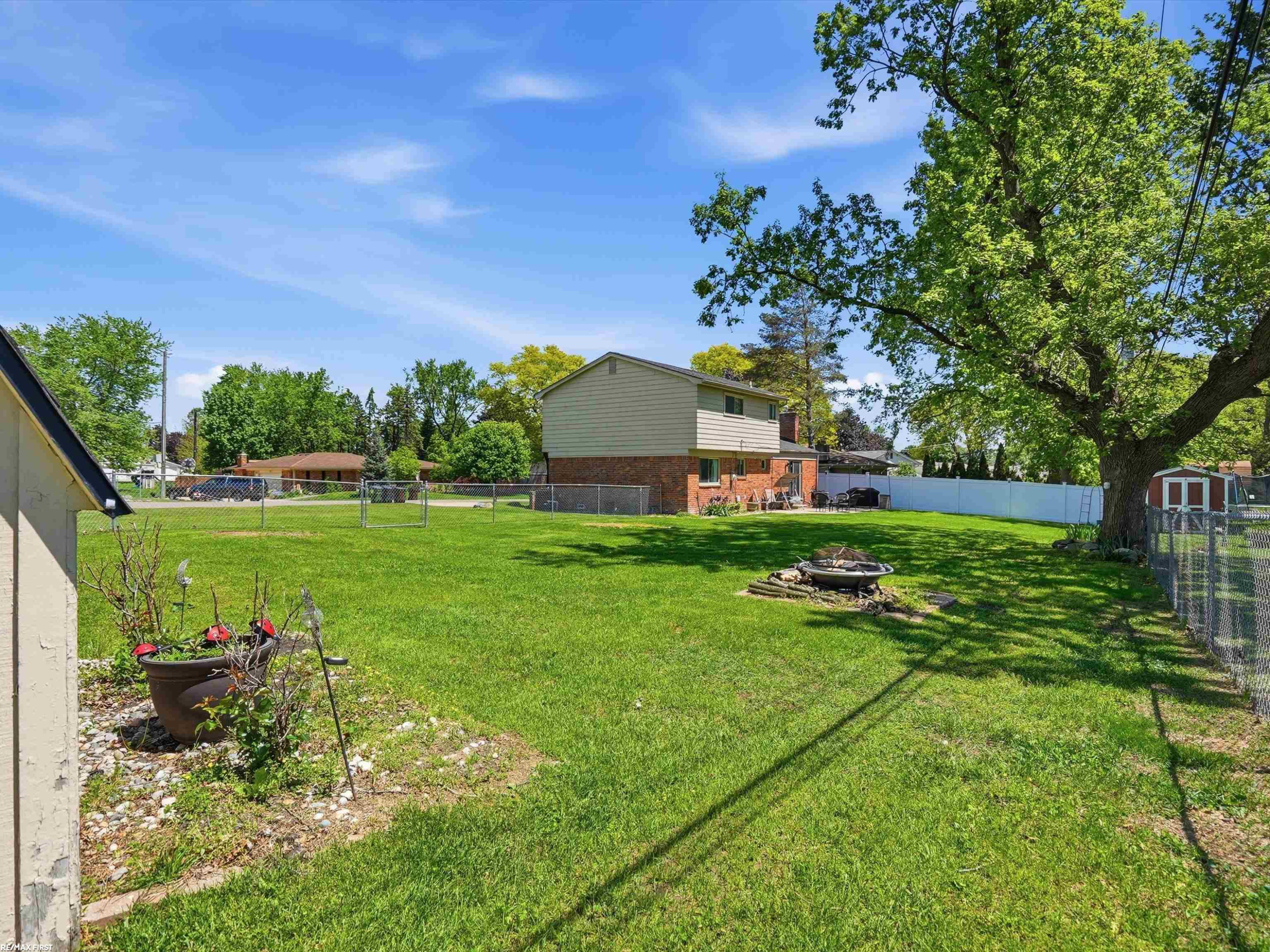 4112 Thorney Drive, Utica, MI 48316 — Photo 40
