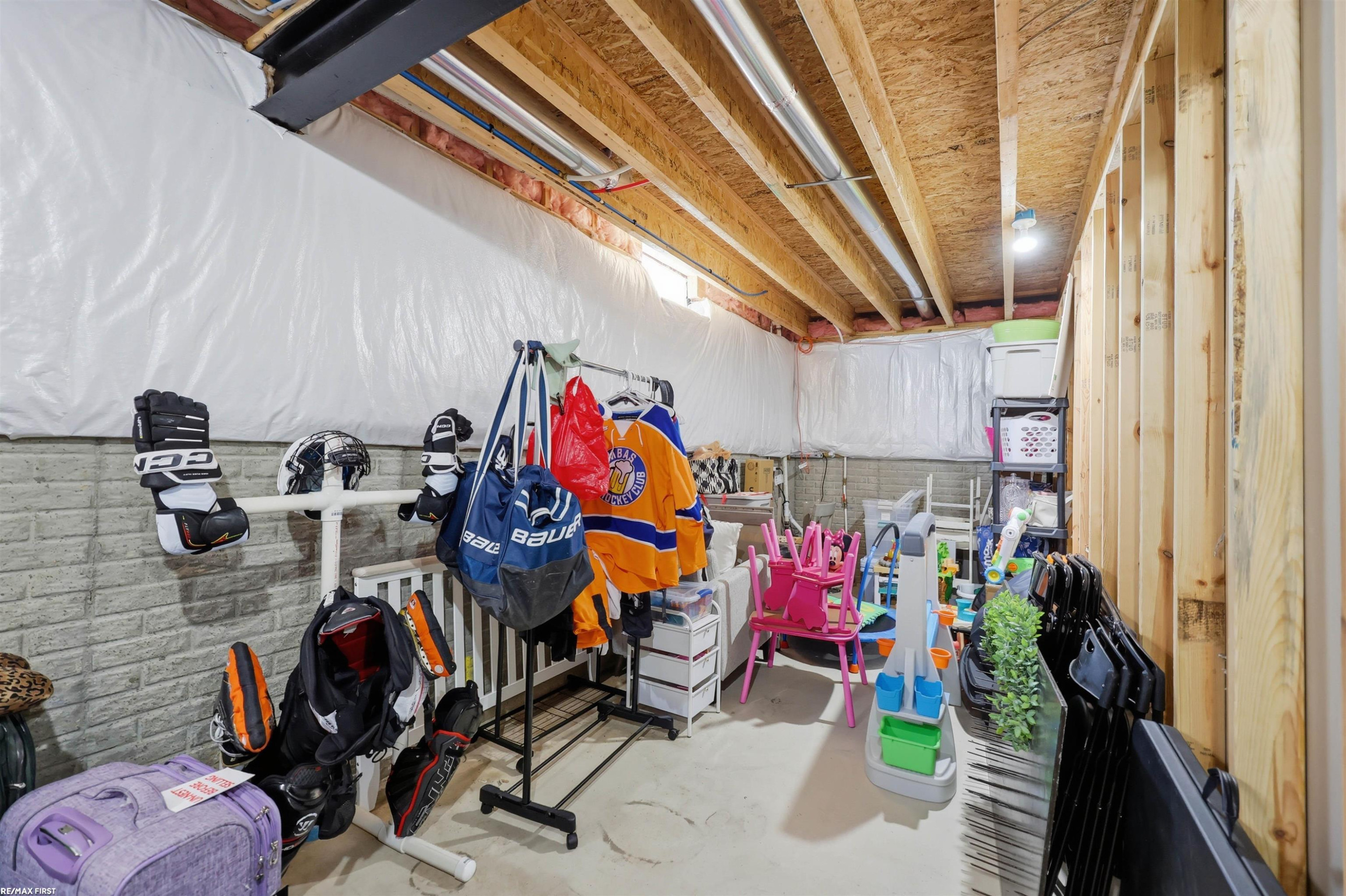 22350 Brantingham Road, Macomb, MI 48044 — Photo 47