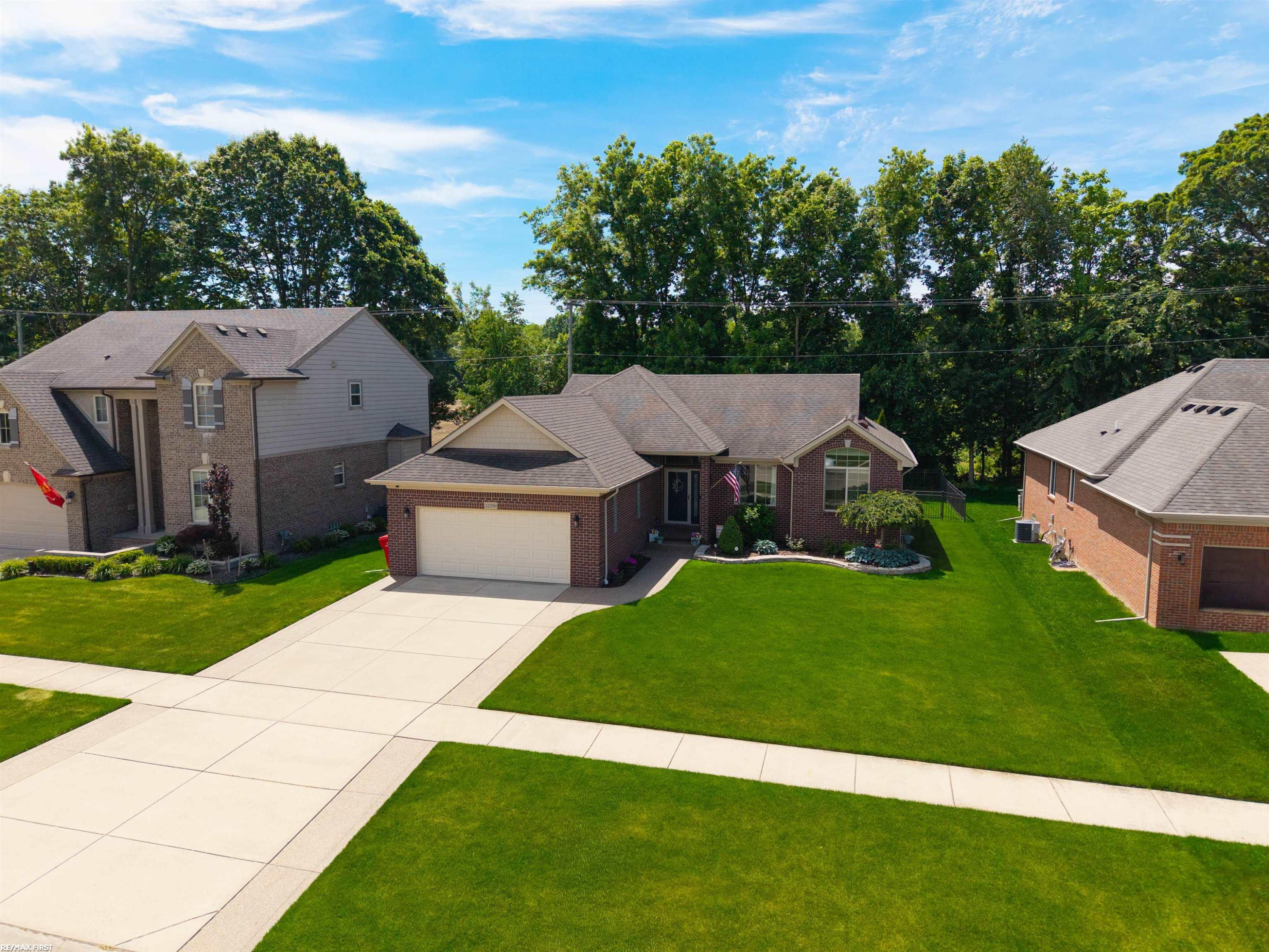 22350 Brantingham Road, Macomb, MI 48044 — Photo 57
