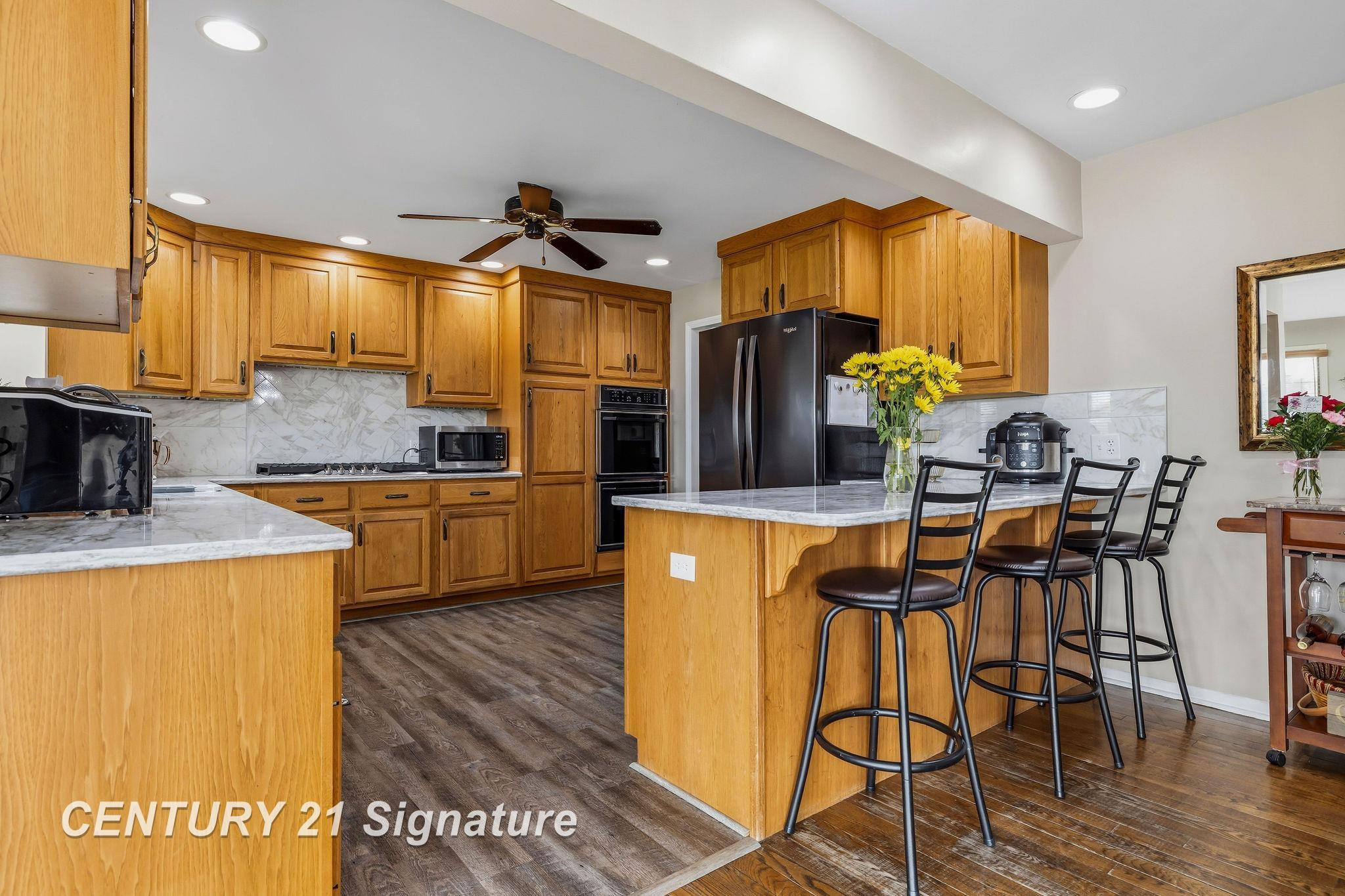 4743 Century Drive, Saginaw, MI 48638 — Photo 6