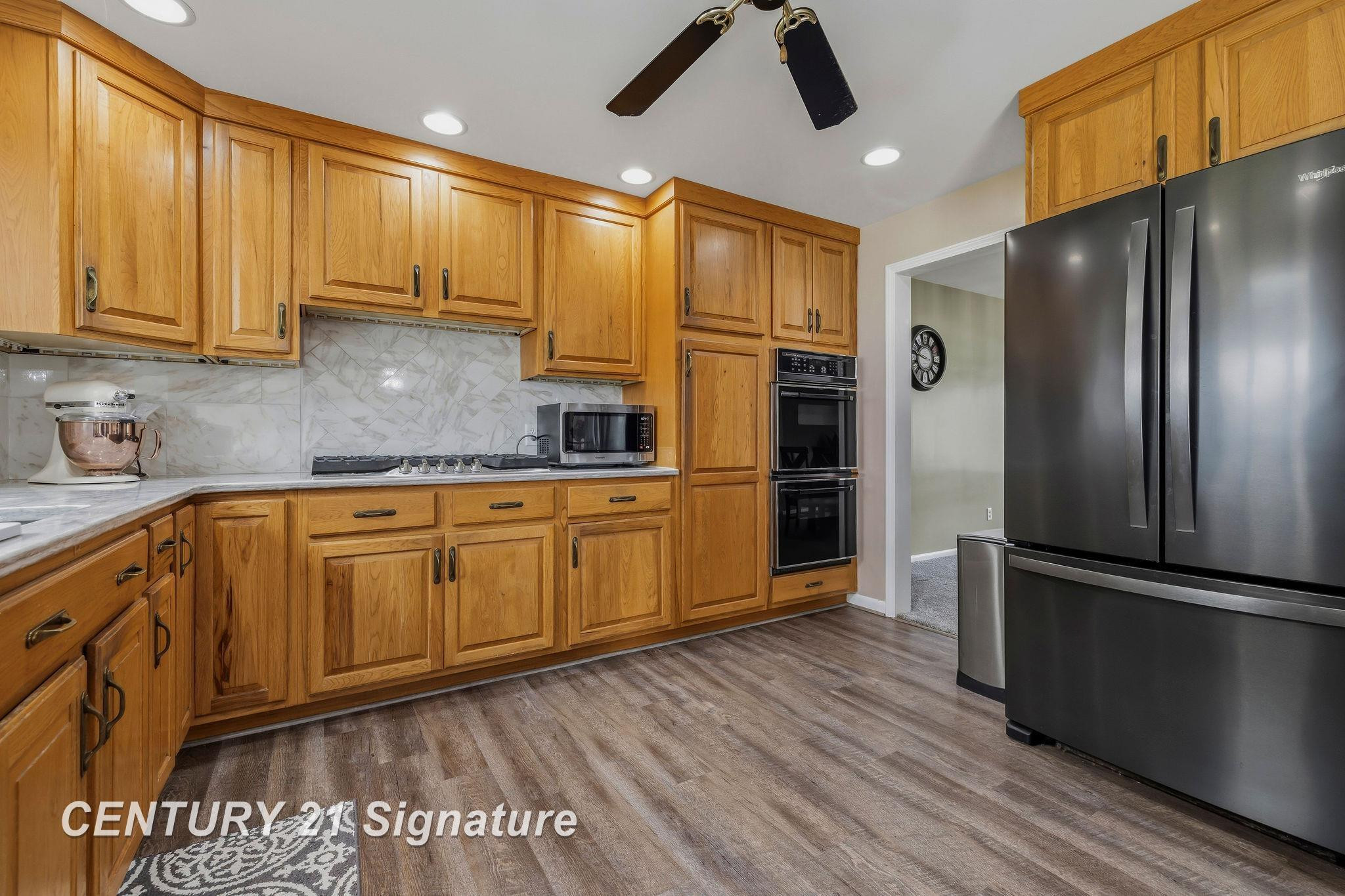 4743 Century Drive, Saginaw, MI 48638 — Photo 8