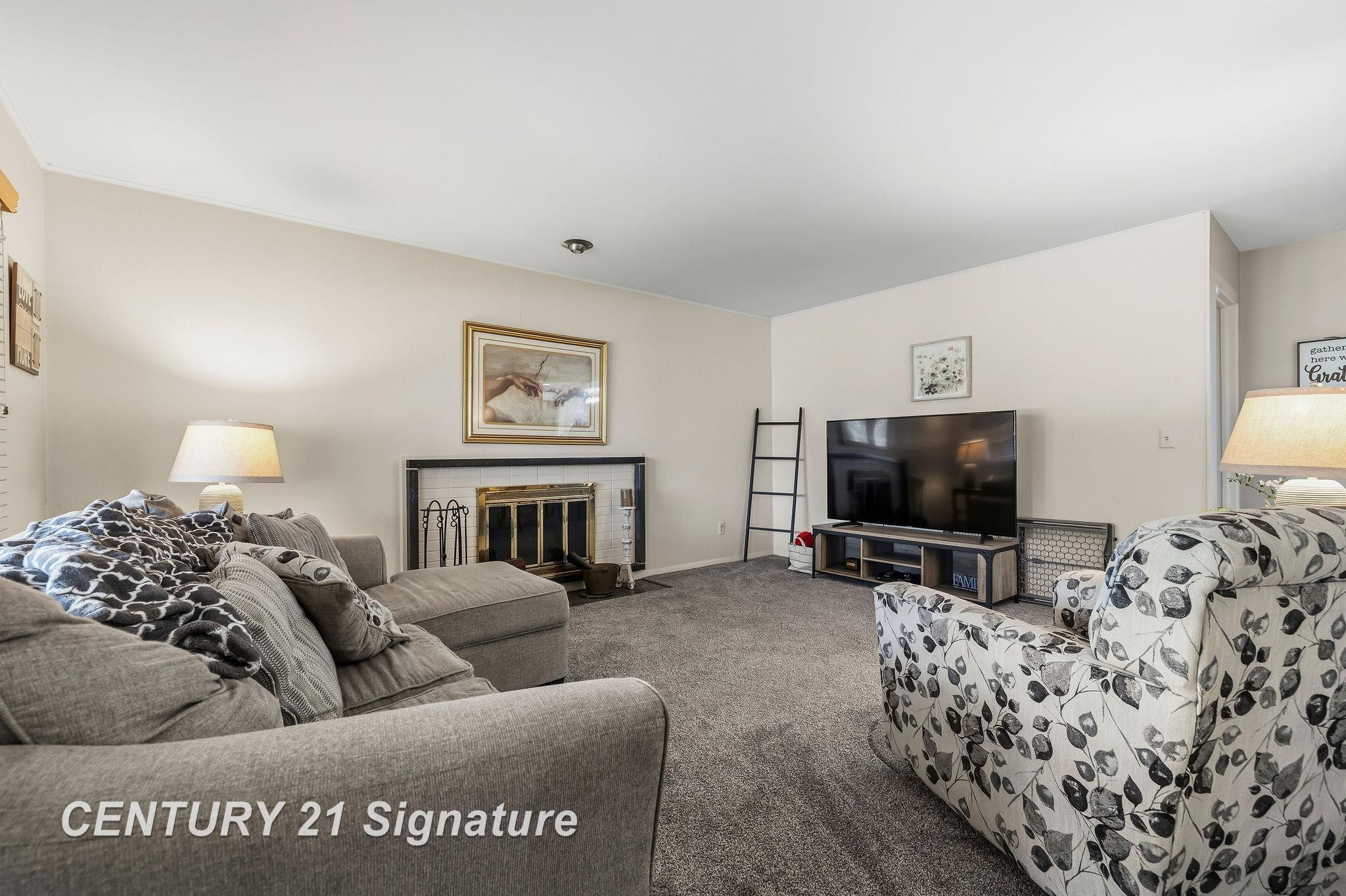 4743 Century Drive, Saginaw, MI 48638 — Photo 18