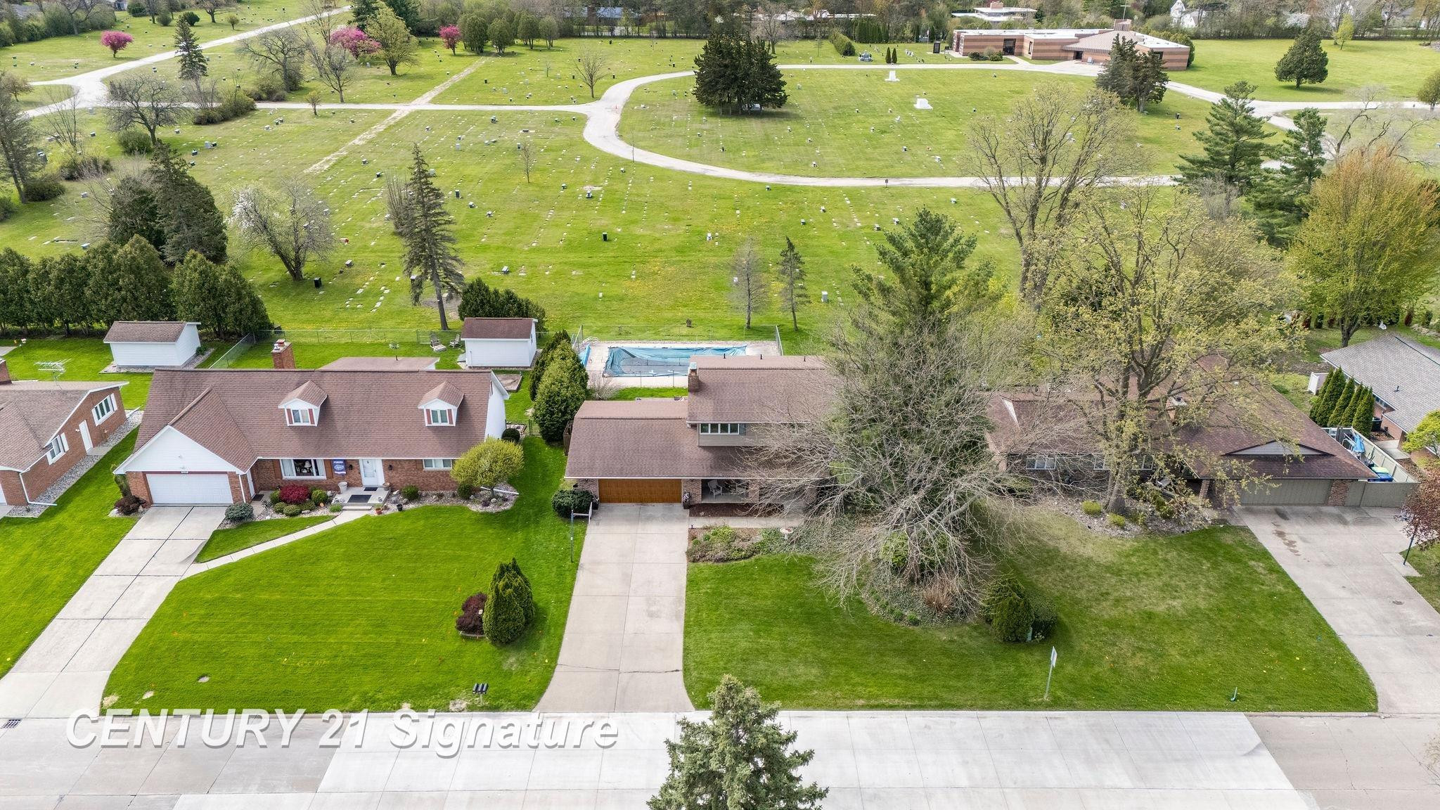 4743 Century Drive, Saginaw, MI 48638 — Photo 45