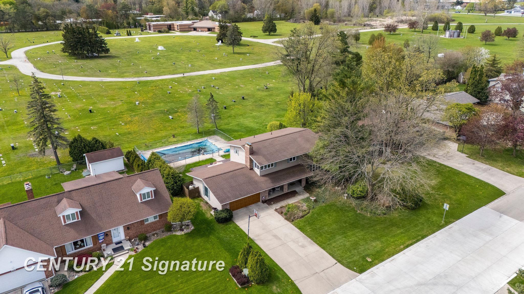 4743 Century Drive, Saginaw, MI 48638 — Photo 46