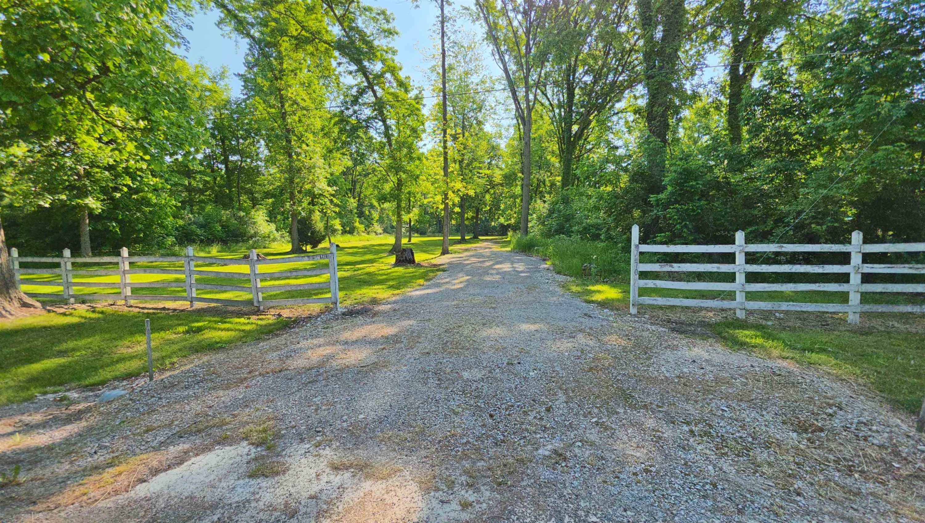 9270 Morrish Road, Montrose, MI 48457 — Photo 2