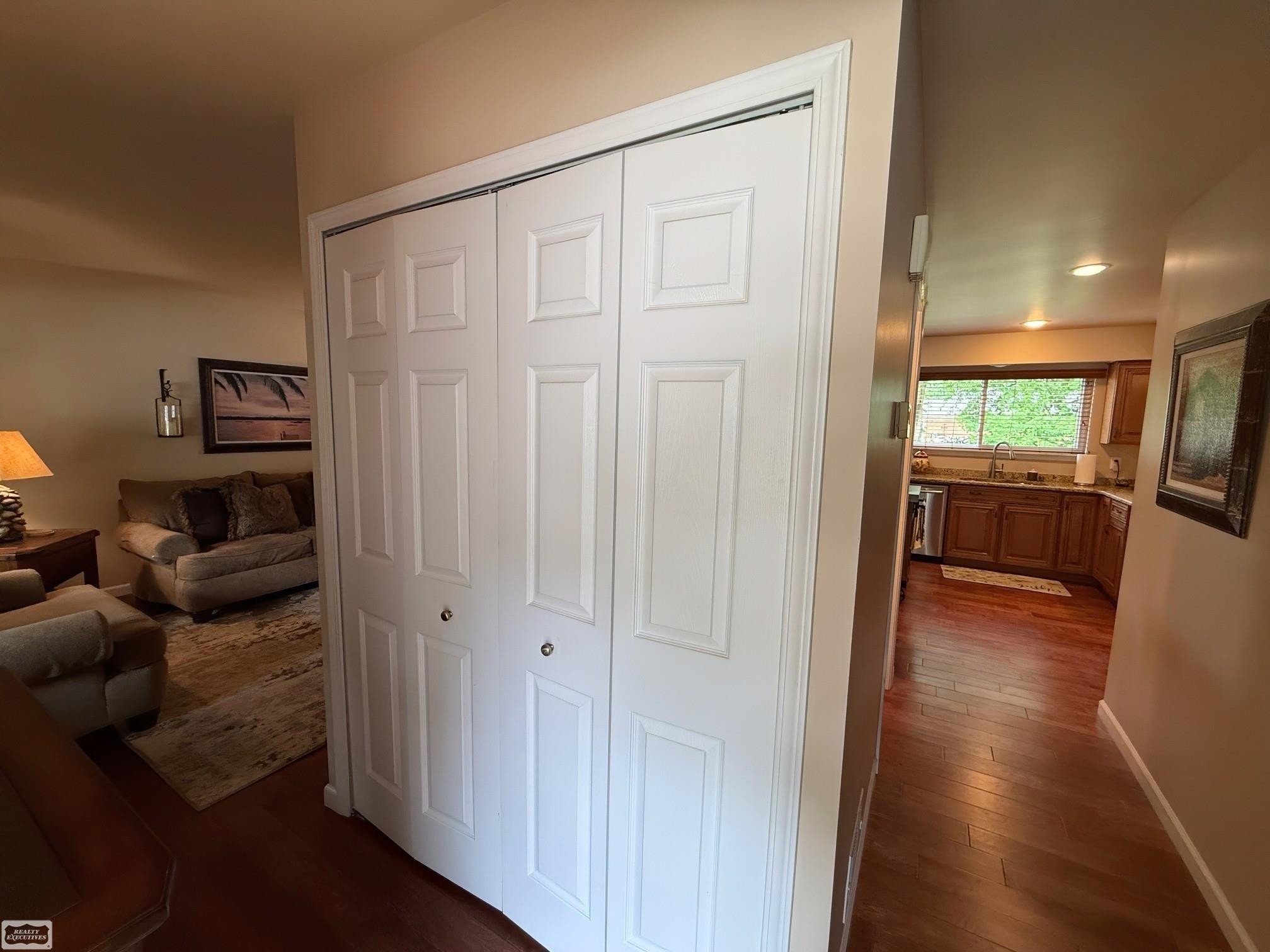 50467 Peggy Lane, Chesterfield, MI 48047 — Photo 4