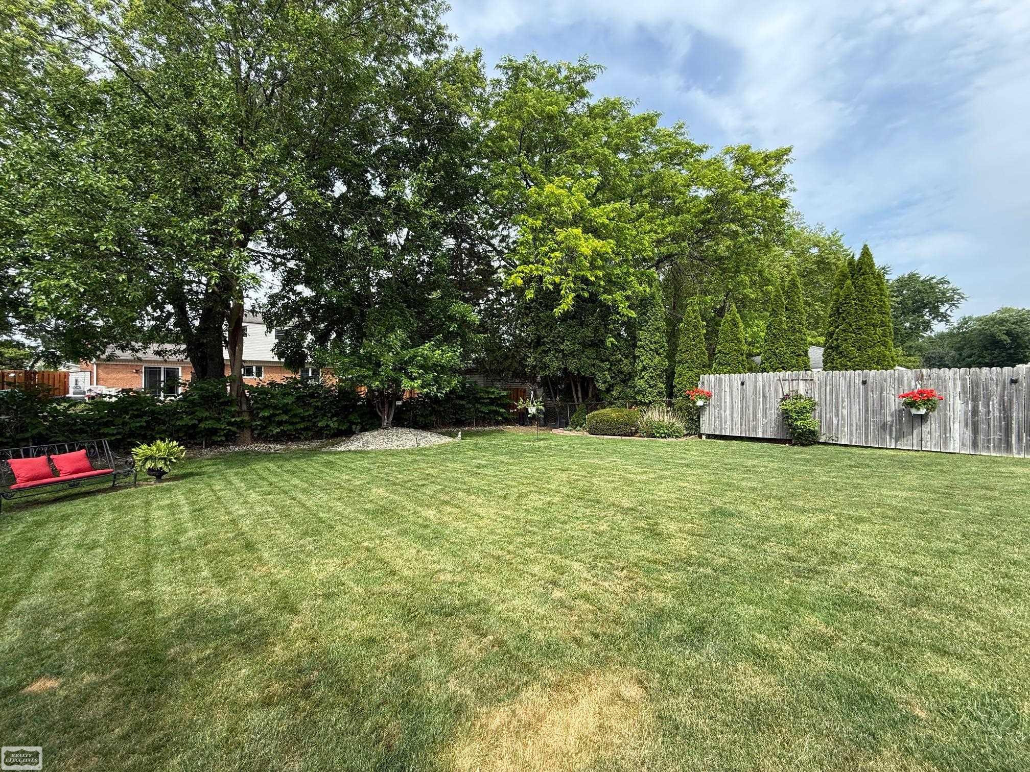 50467 Peggy Lane, Chesterfield, MI 48047 — Photo 36