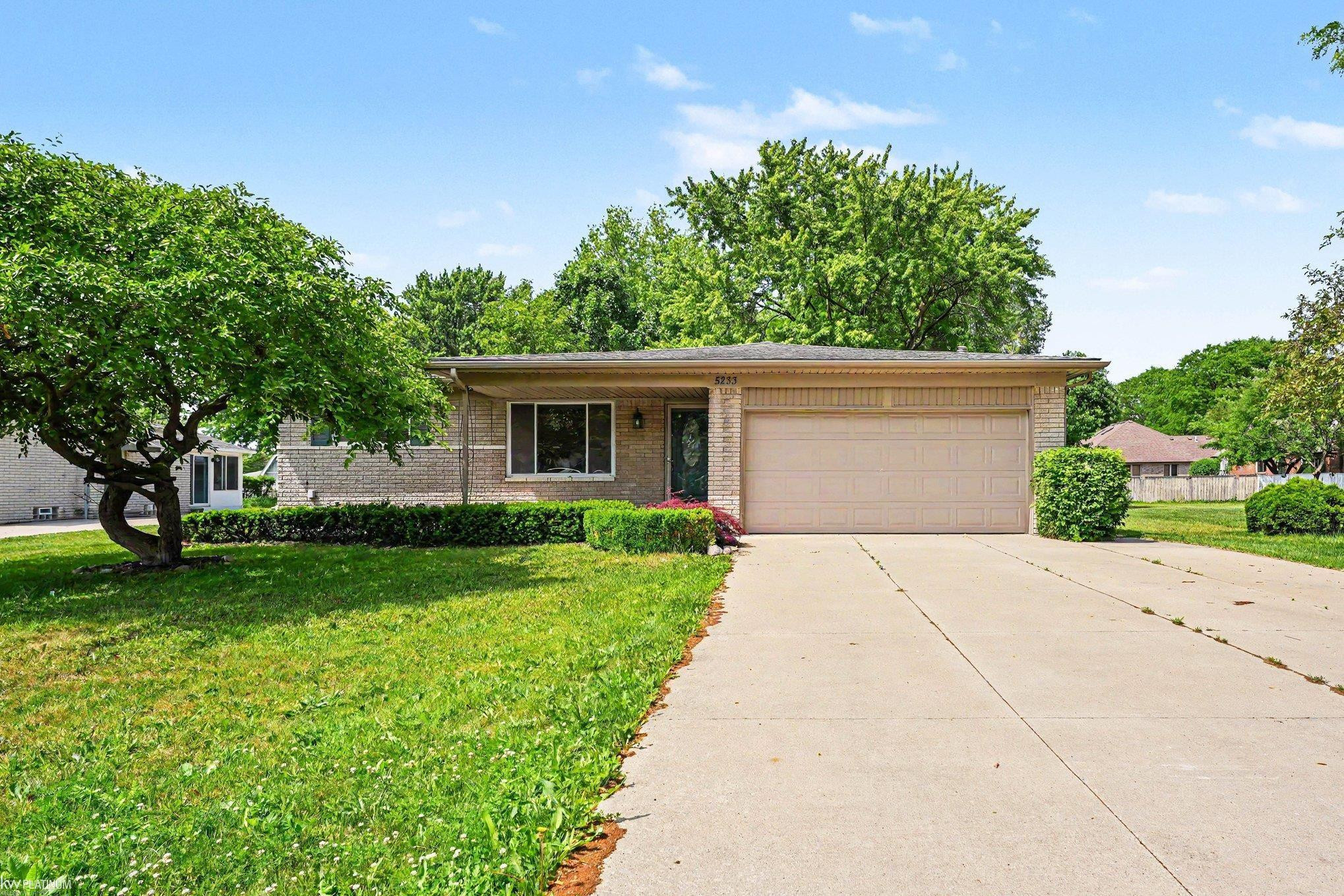 5233 Plymouth Street, Sterling Heights, MI 48310 — front exterior