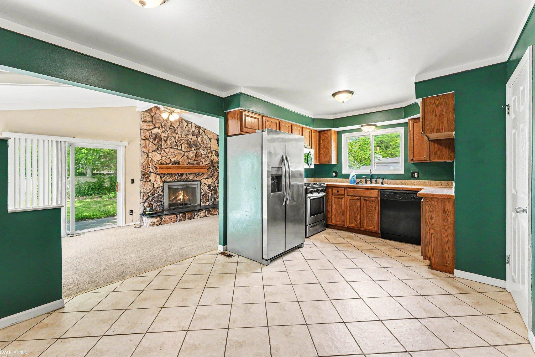 5233 Plymouth Street, Sterling Heights, MI 48310 — Photo 7