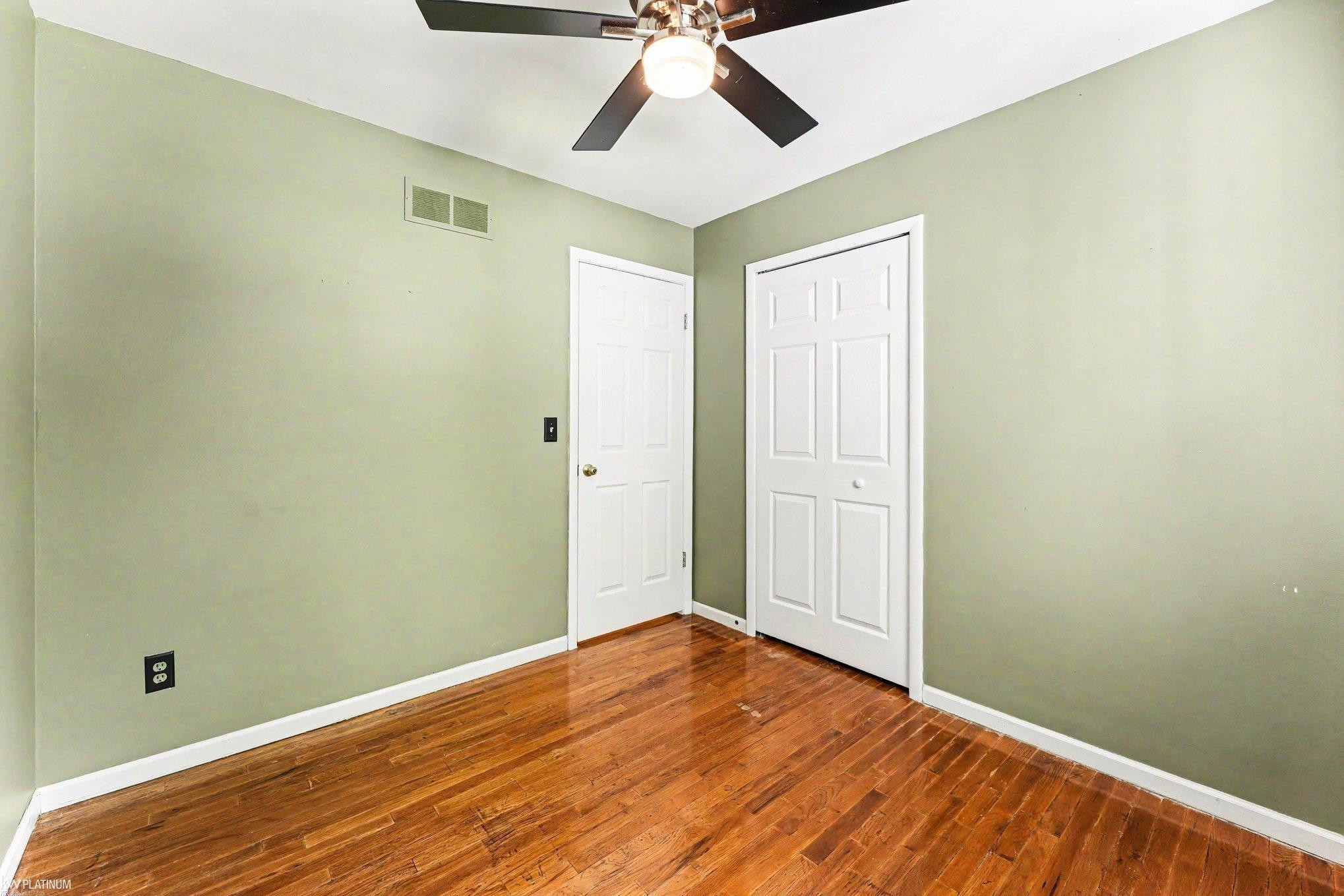 5233 Plymouth Street, Sterling Heights, MI 48310 — Photo 8