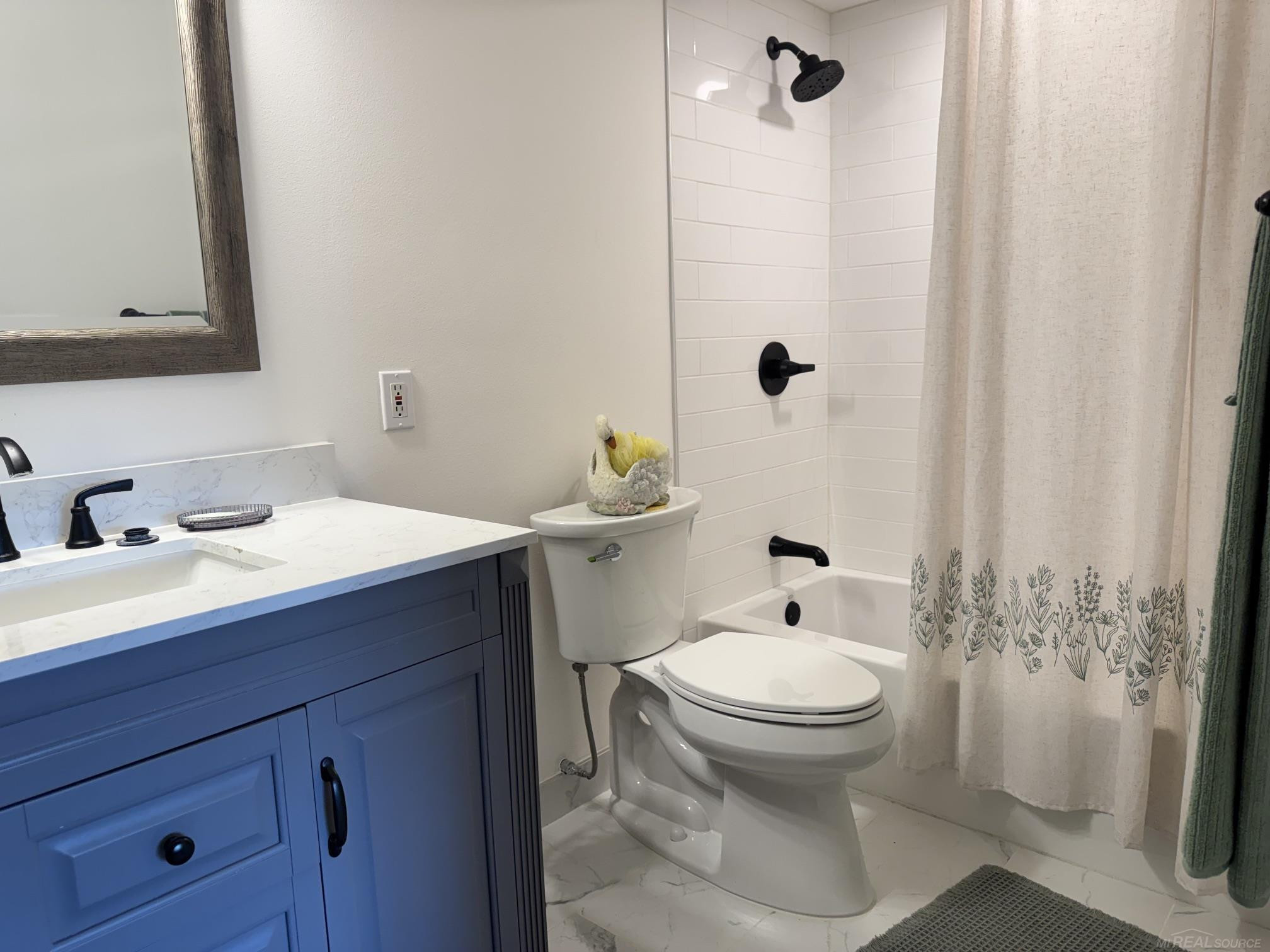 9764 Annabelle Court, South Lyon, MI 48178 — Photo 12