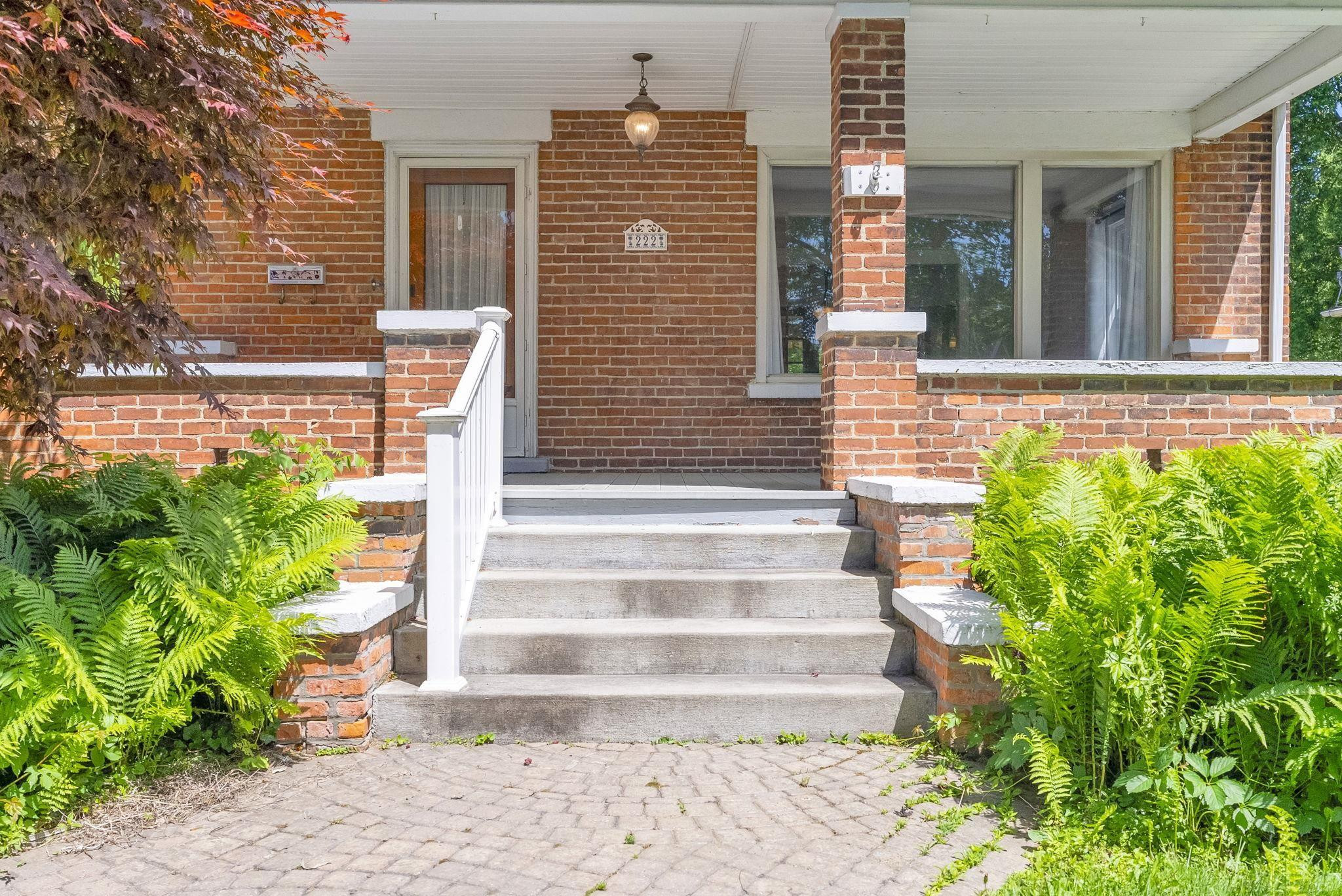 222 N Howard Avenue, Croswell, MI 48422 — Photo 5