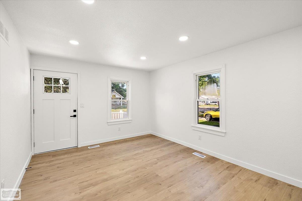 11259 Chapp Avenue, Warren, MI 48089 — Photo 15