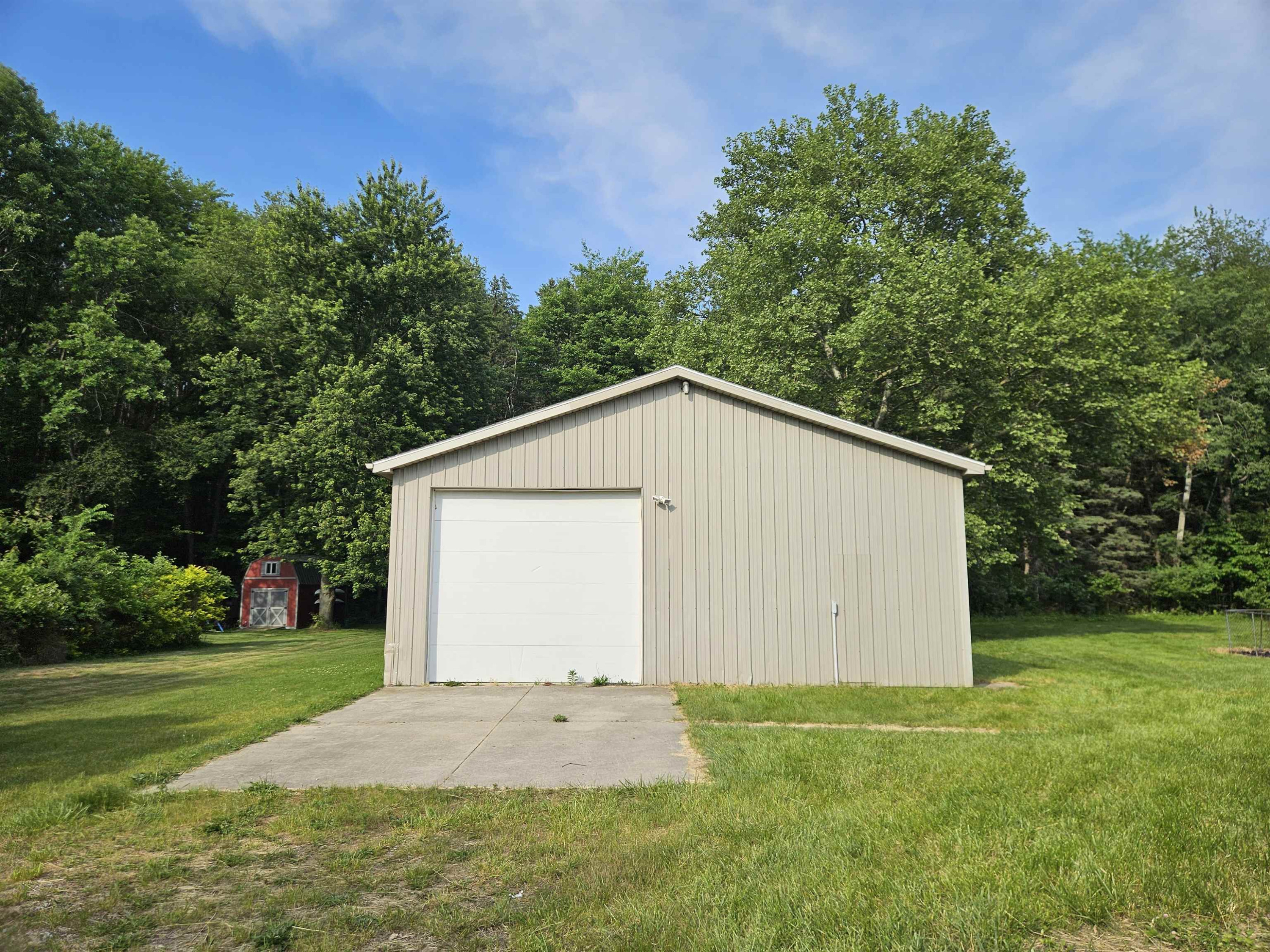 8525 Dixie Highway, Birch Run, MI 48415 — Photo 2