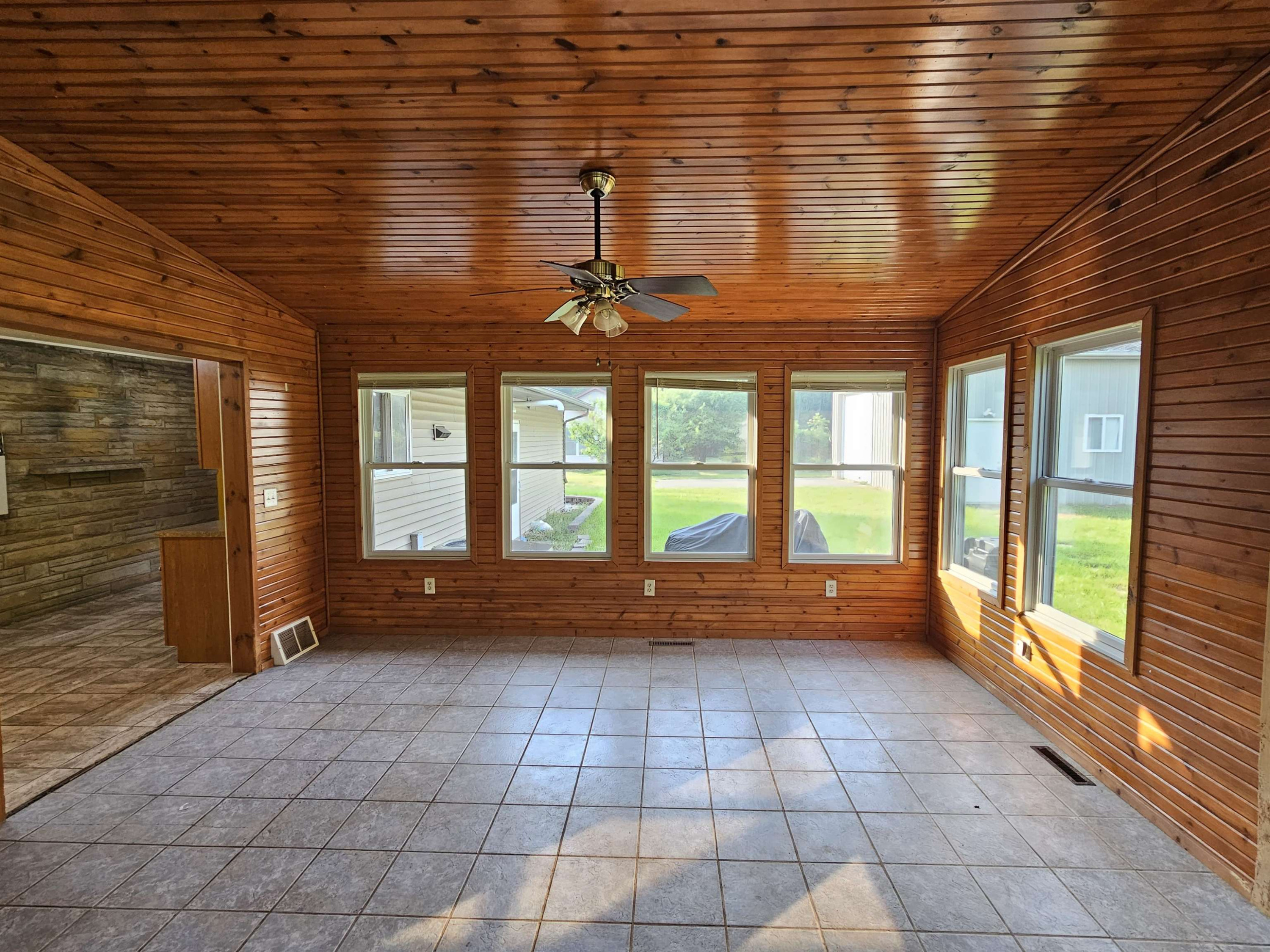 8525 Dixie Highway, Birch Run, MI 48415 — Photo 3